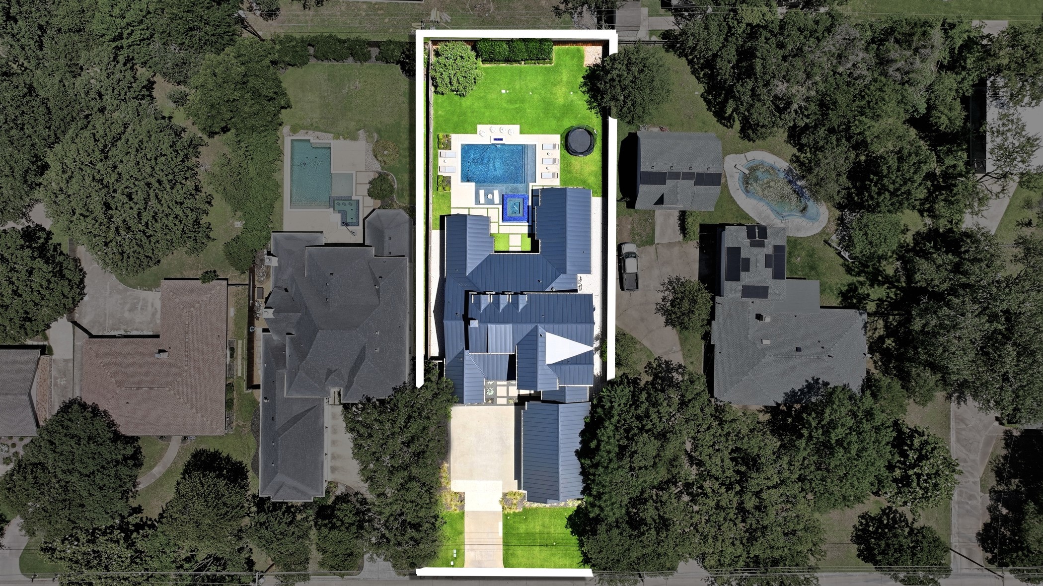 702 Colleyville Terrace