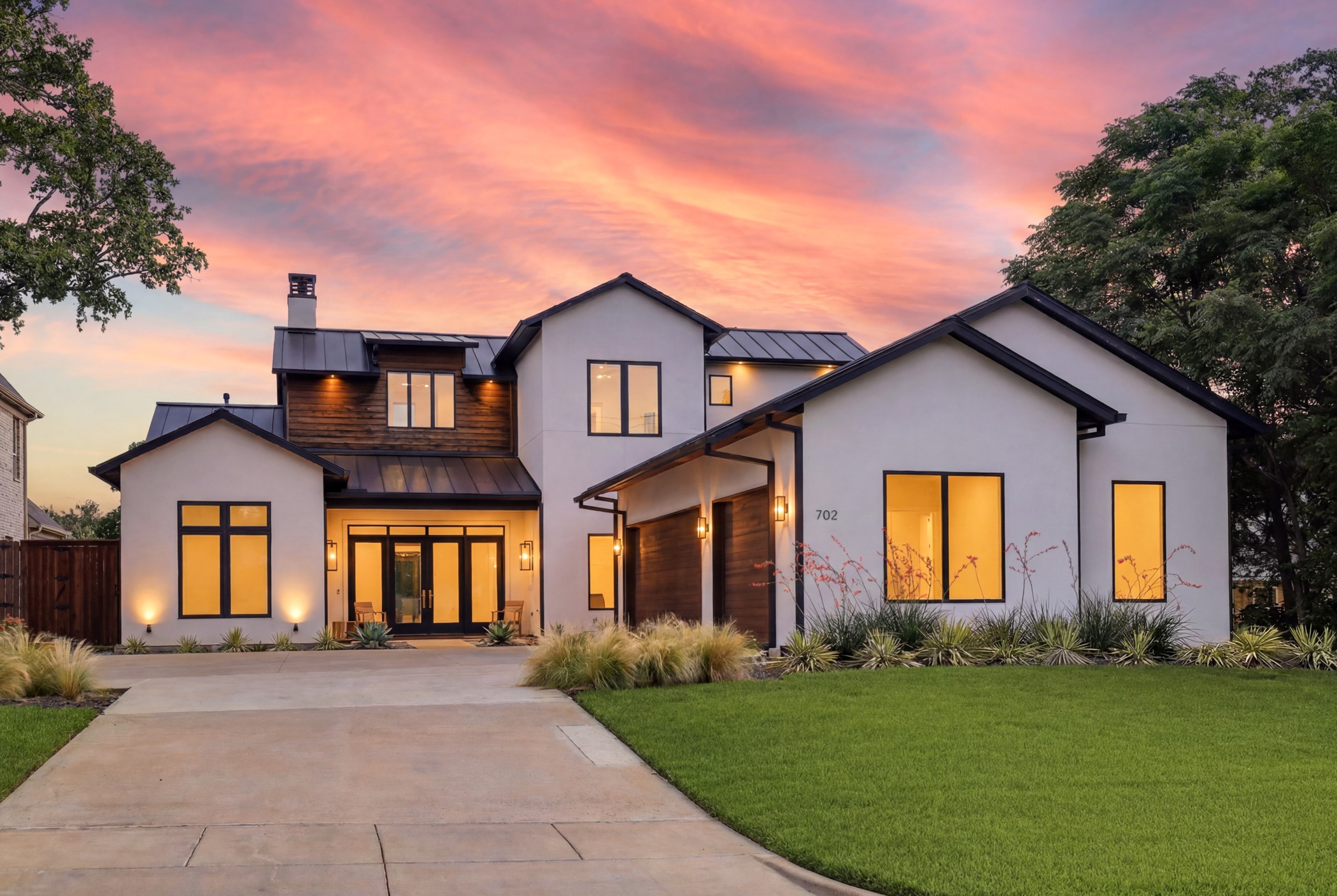 702 Colleyville Terrace
