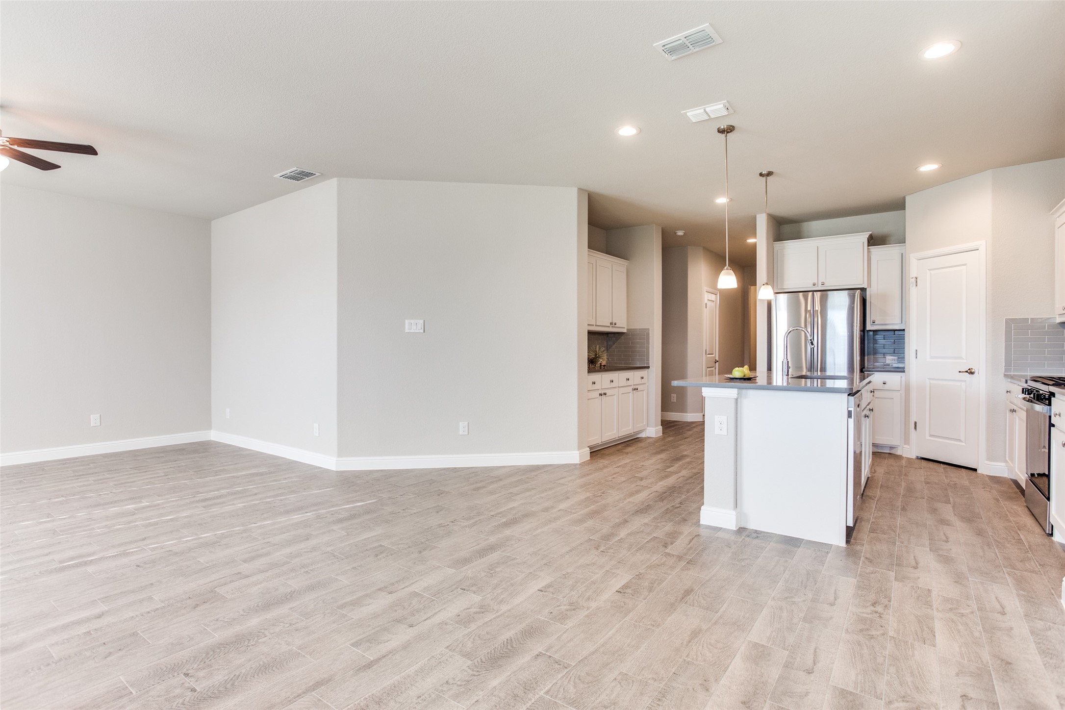 15828 Bronte Lane