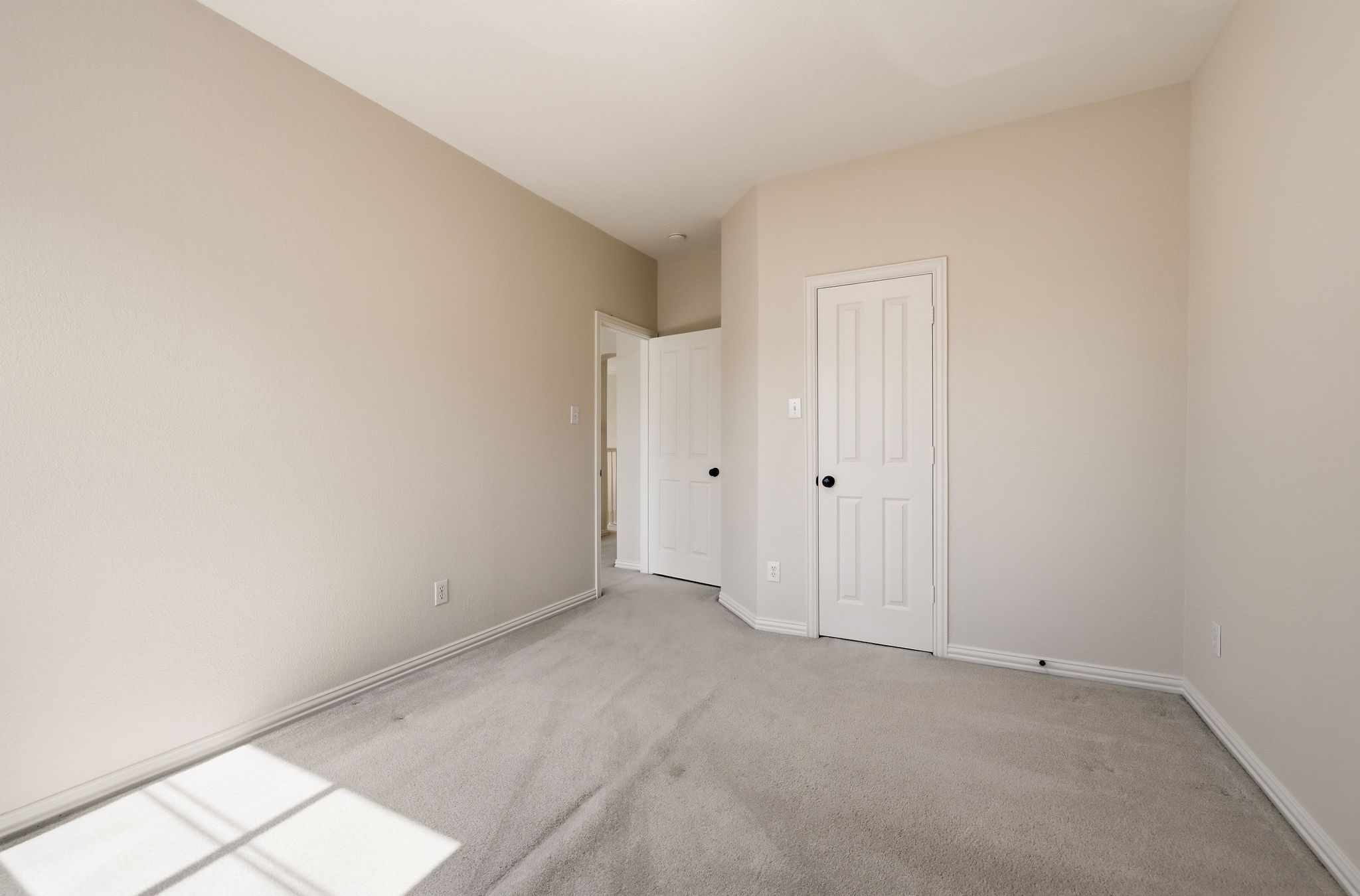 3105 Lake Park Drive