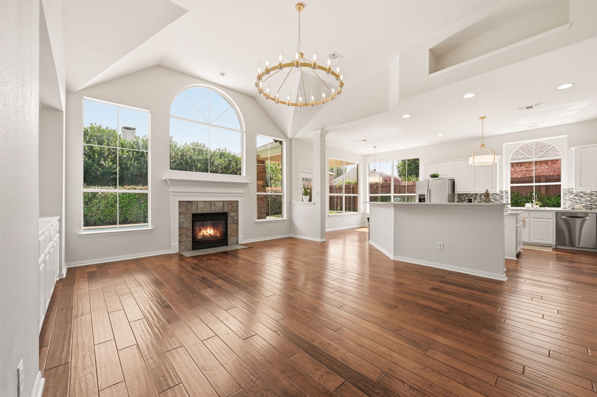 3105 Lake Park Drive