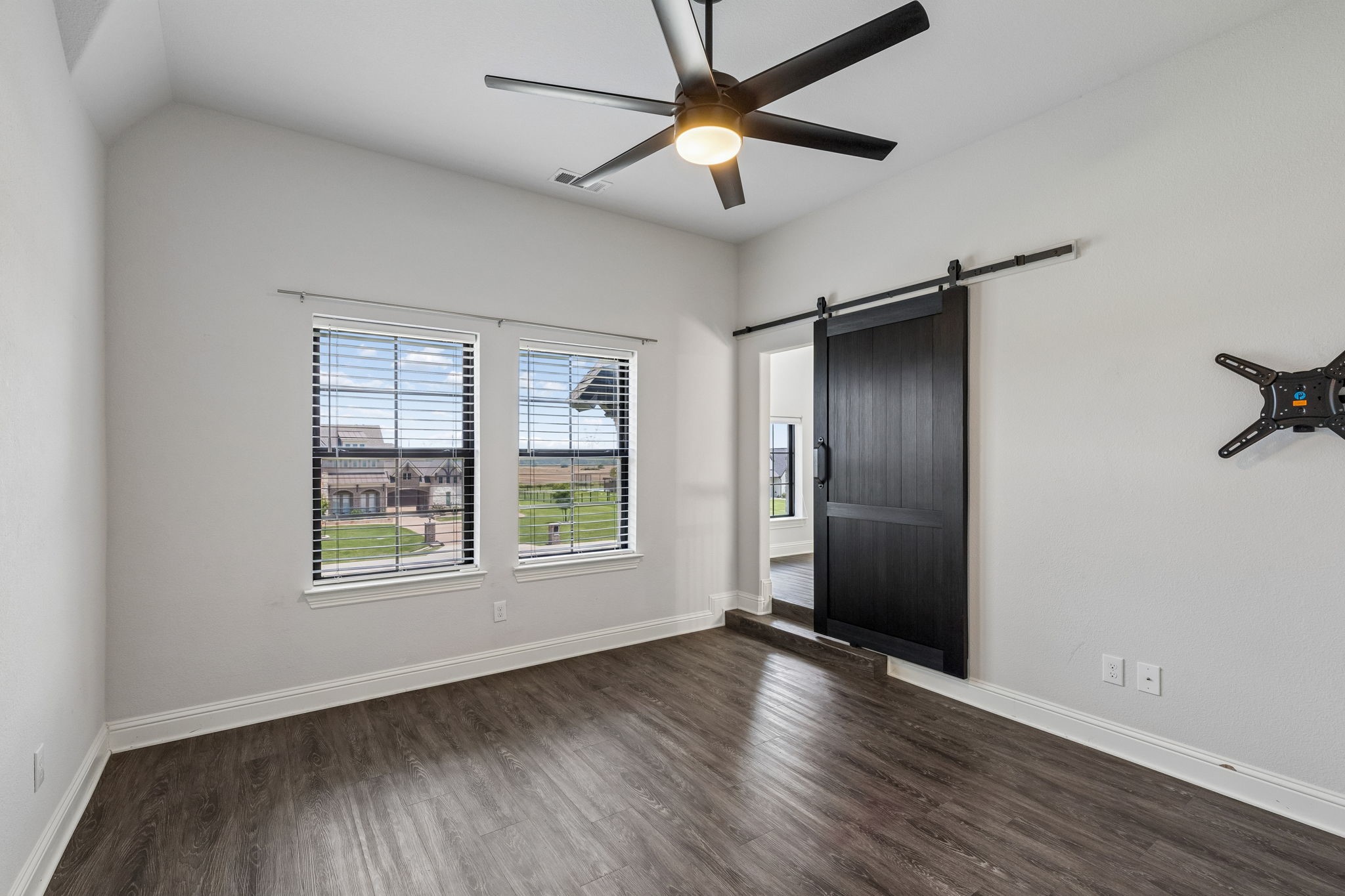 4505 Whitestone Drive