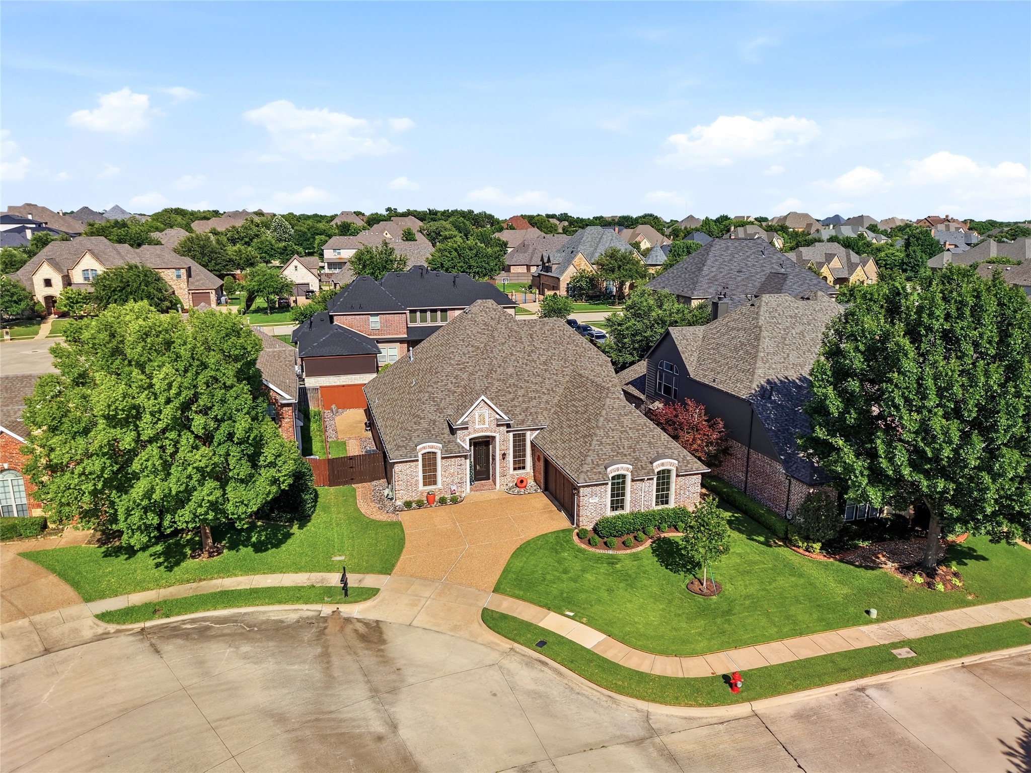 5931 Crescent Lane