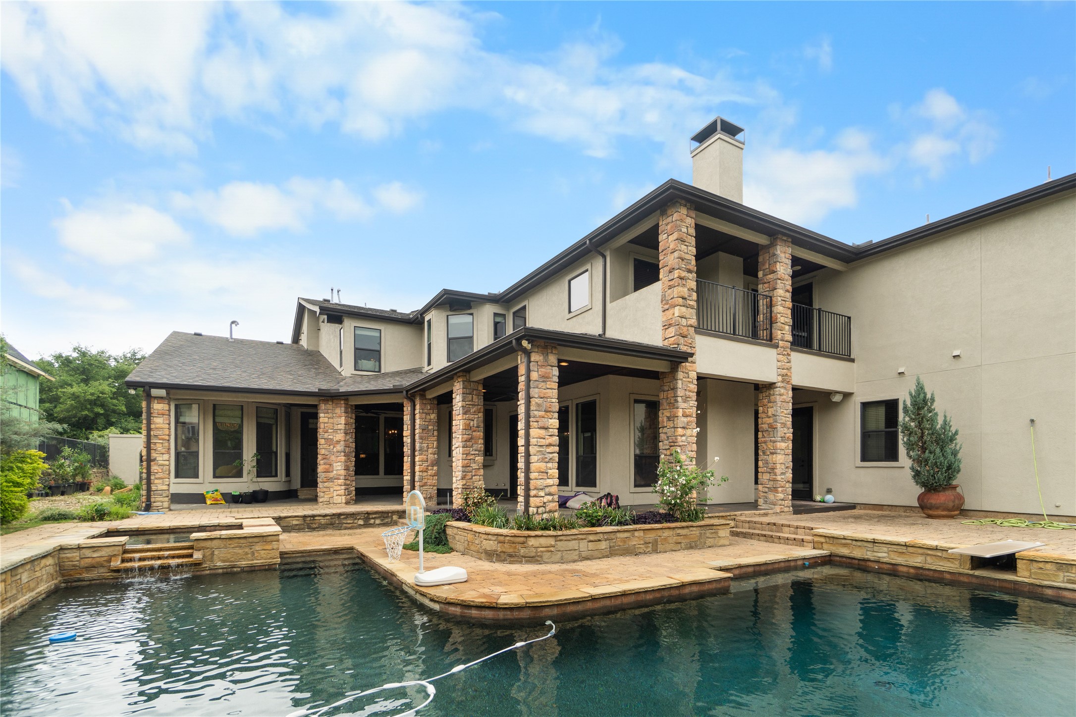 6809 Grand Falls Circle
