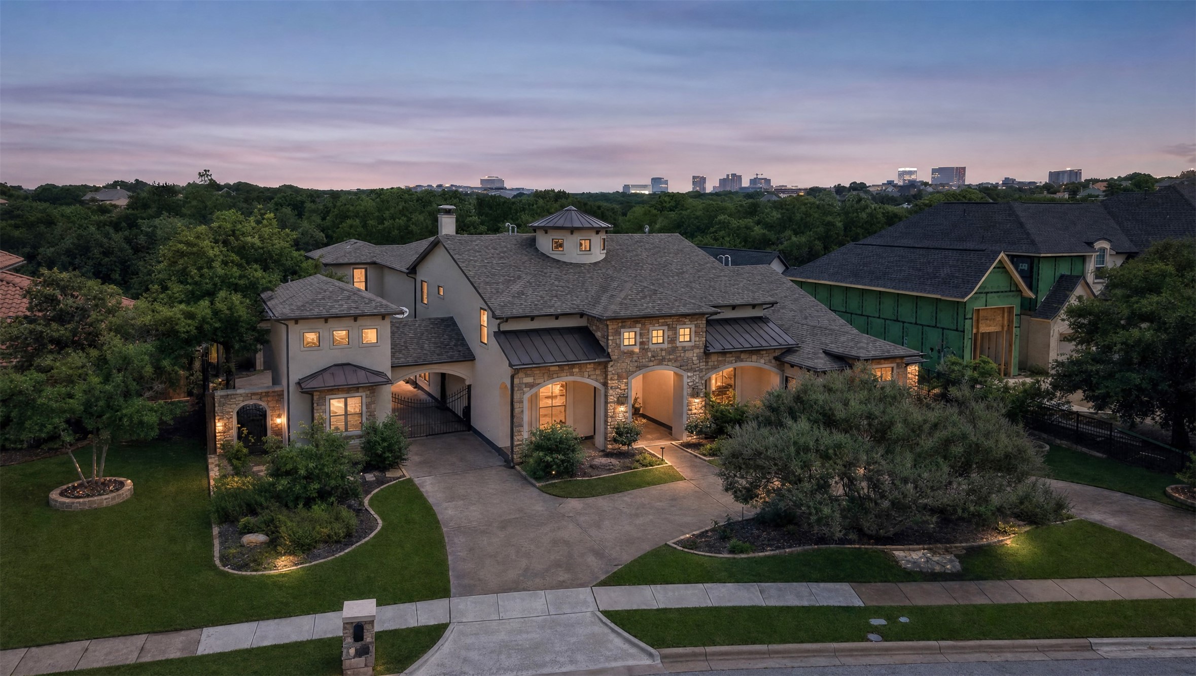 6809 Grand Falls Circle