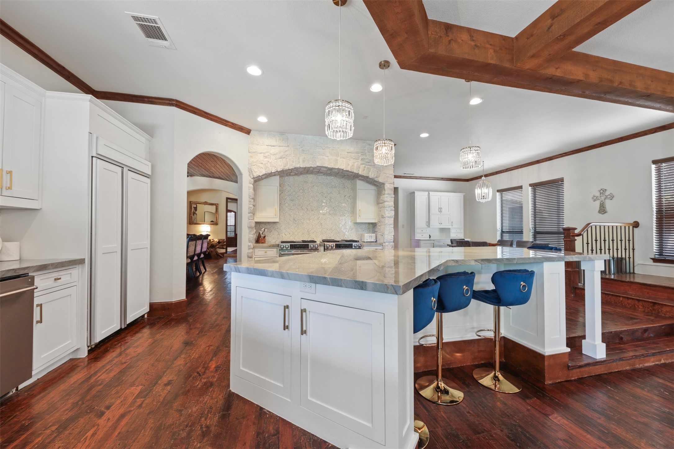 6809 Grand Falls Circle