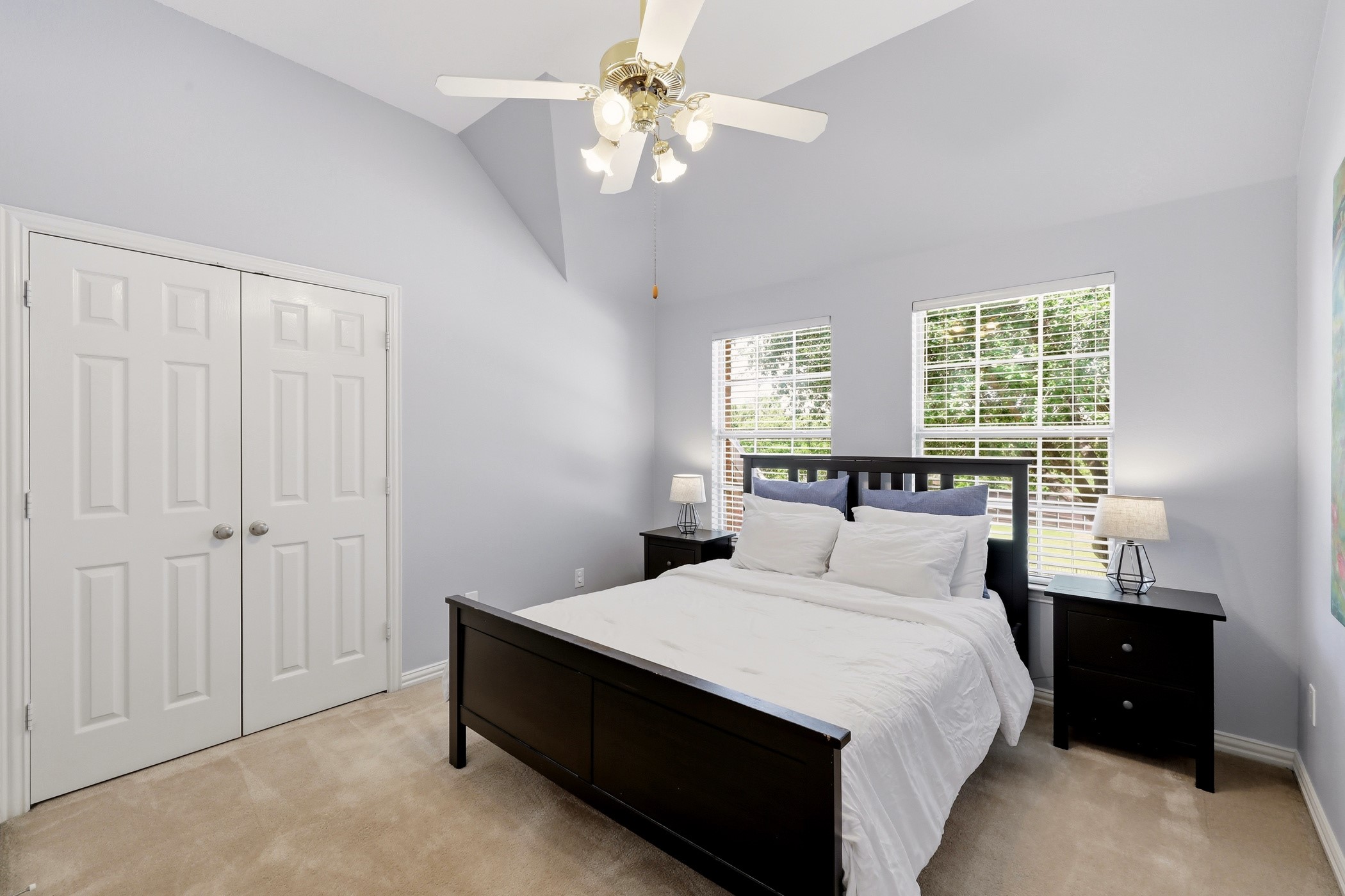3228 Horseshoe Drive