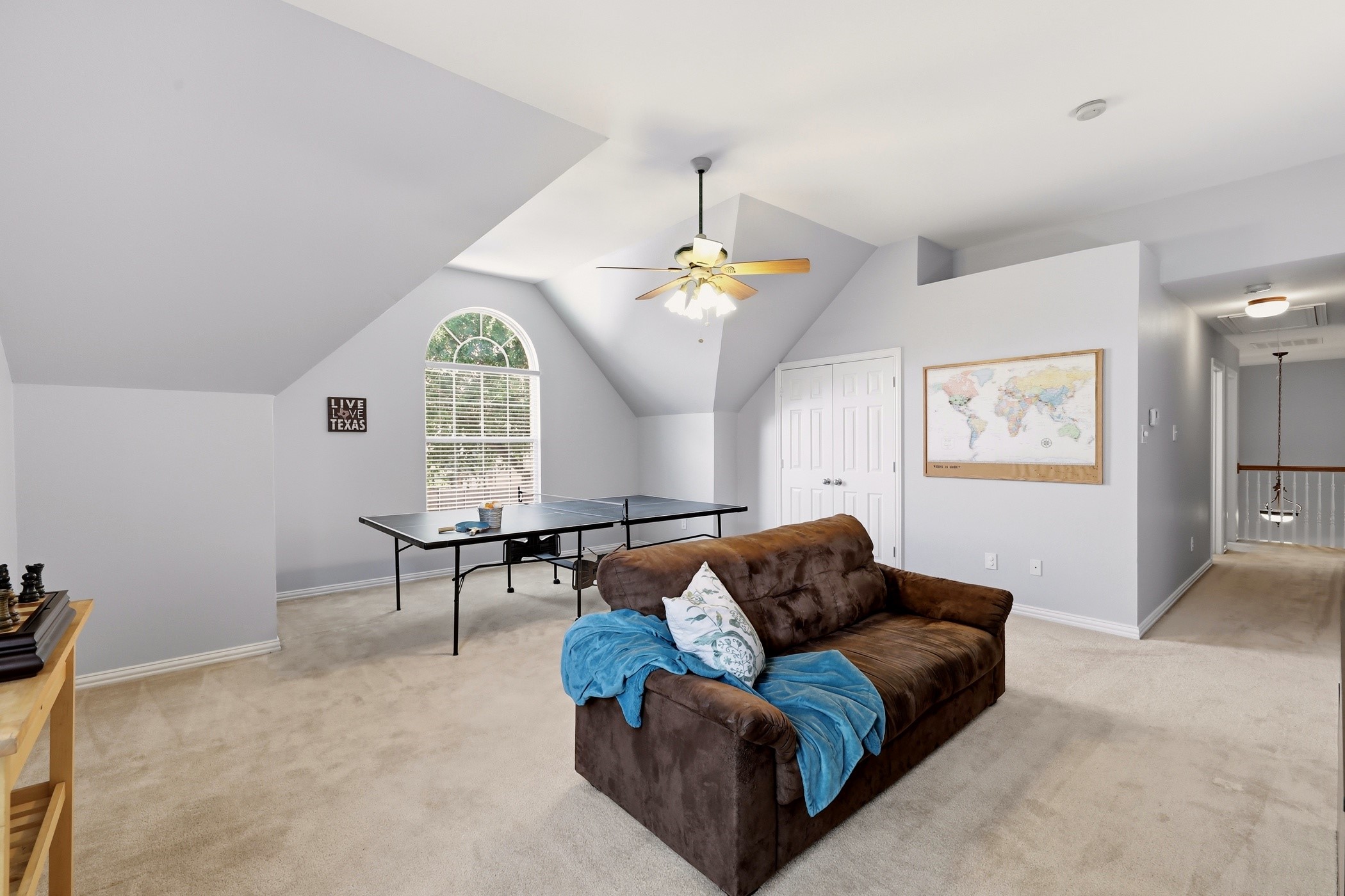 3228 Horseshoe Drive