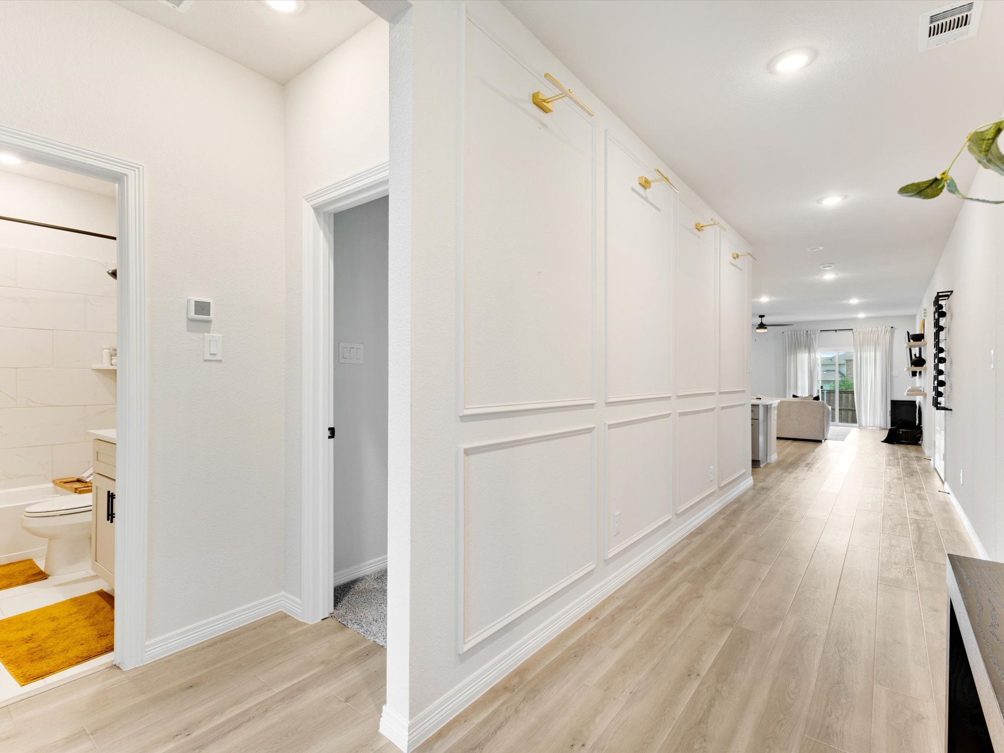1141 Garden Grove Lane