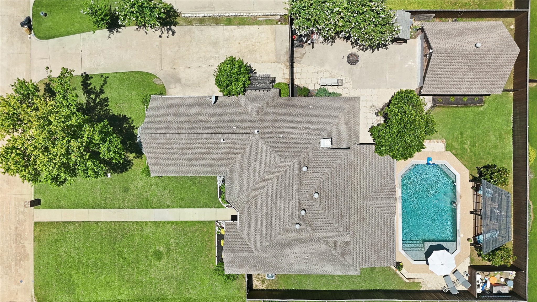 121 Honeysuckle Drive