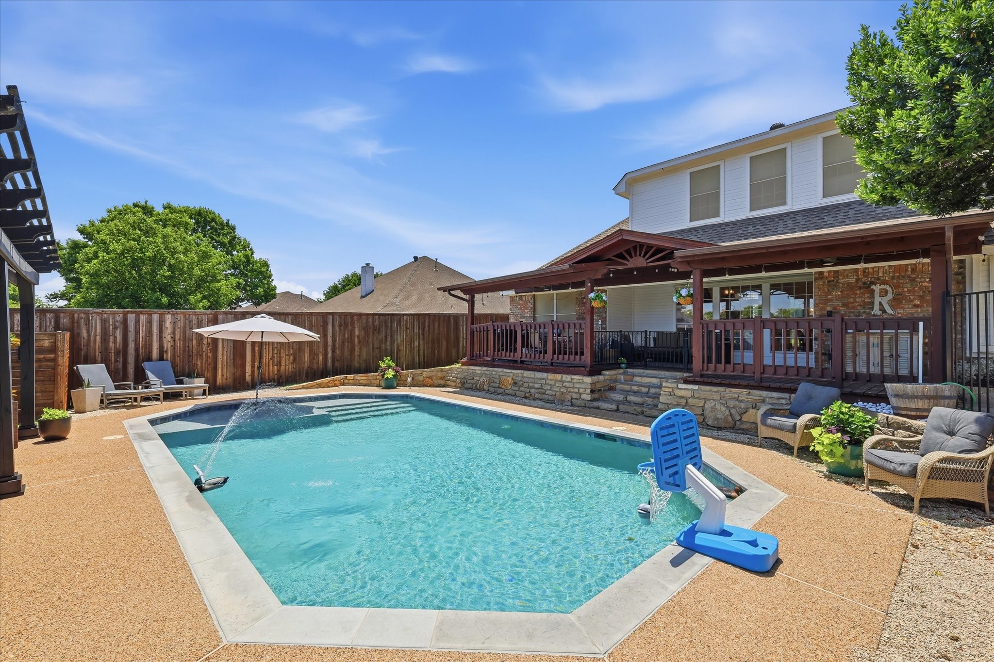 121 Honeysuckle Drive