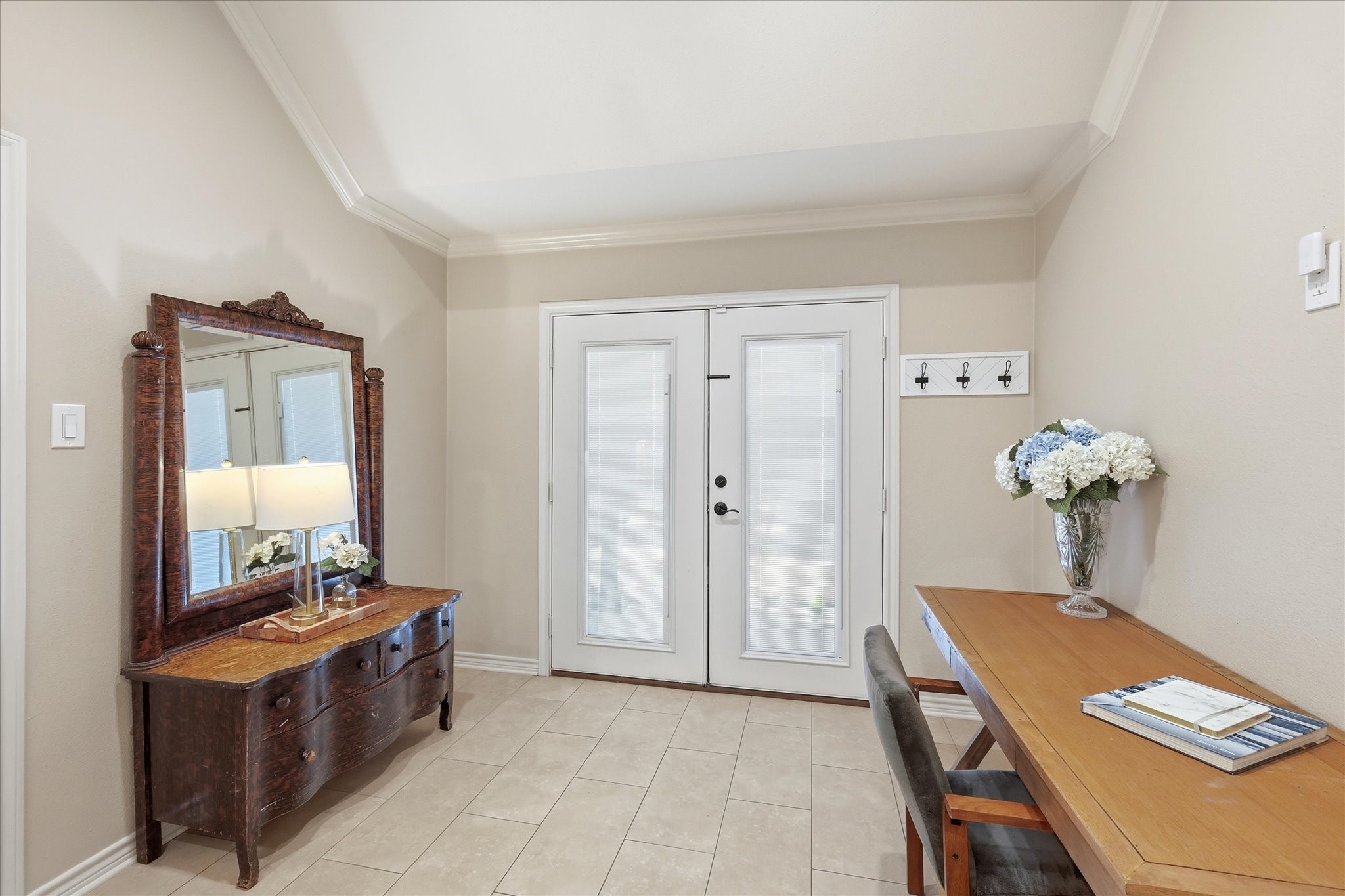 121 Honeysuckle Drive