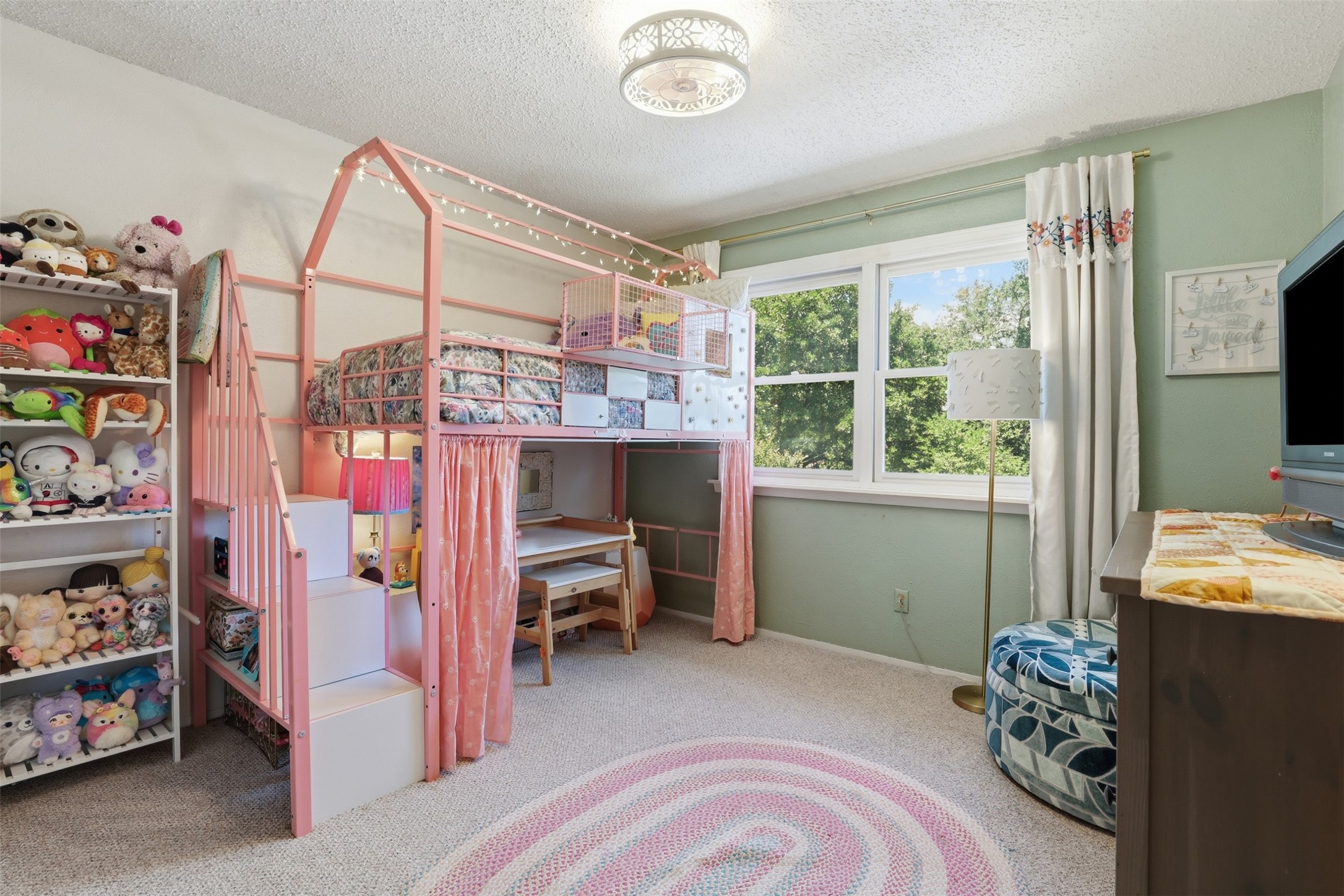 1605 Celeste Court