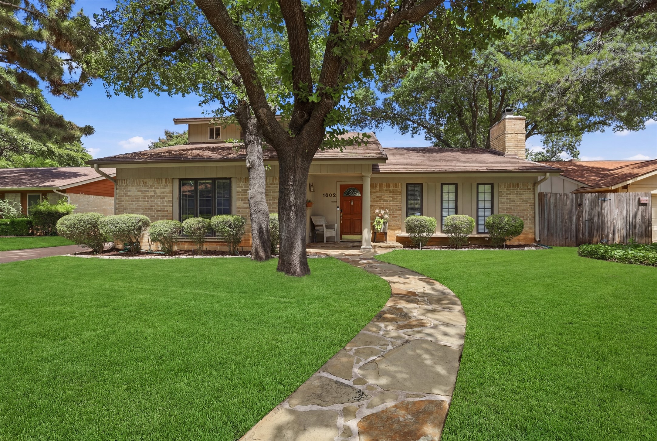 1605 Celeste Court