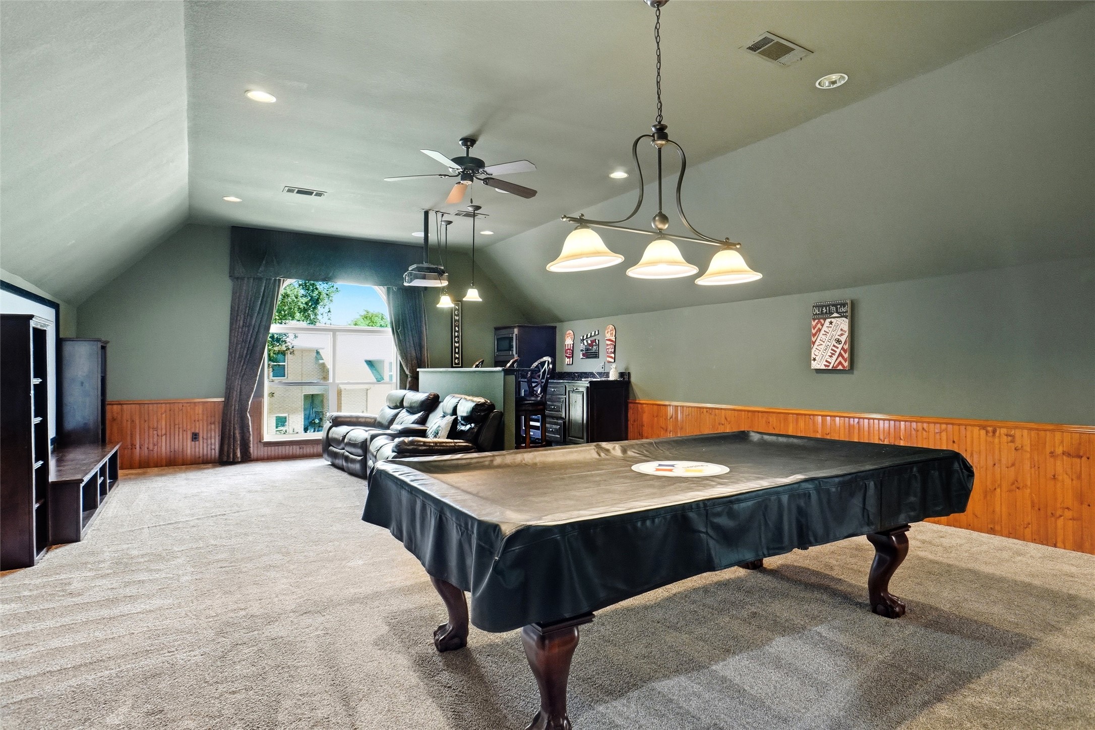 801 Ridgedale Court