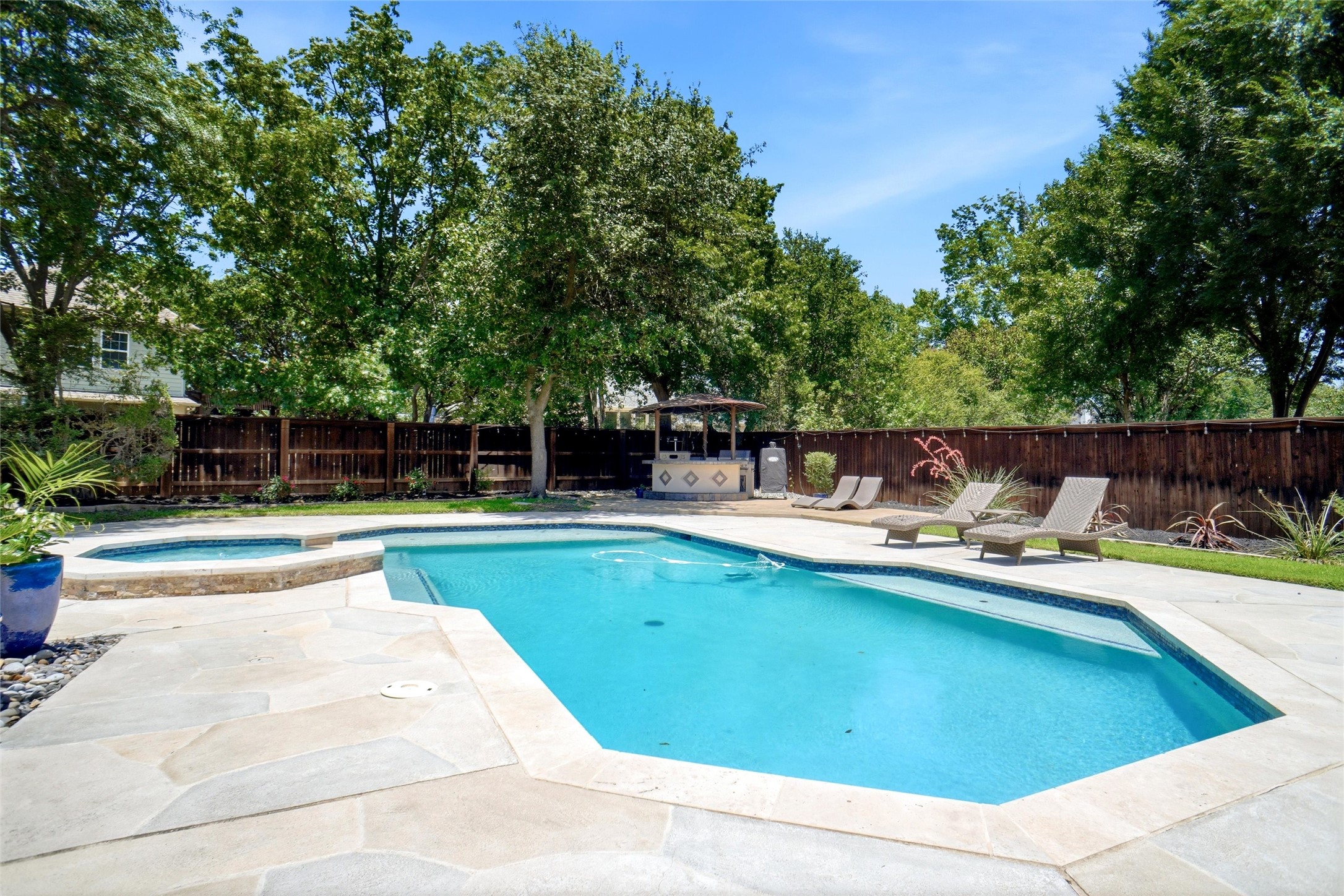 801 Ridgedale Court