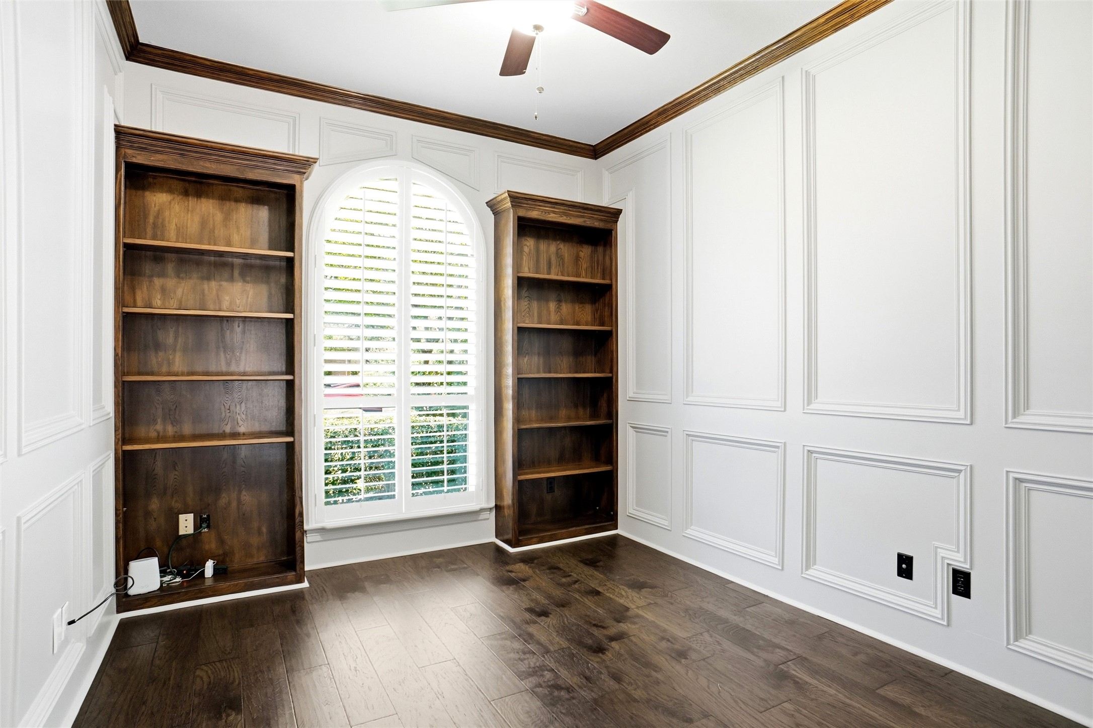 801 Ridgedale Court