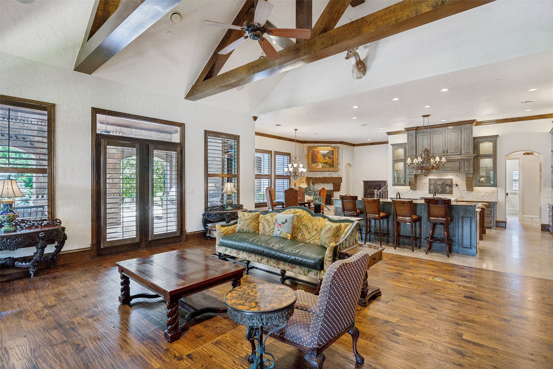 5804 Chalford Common