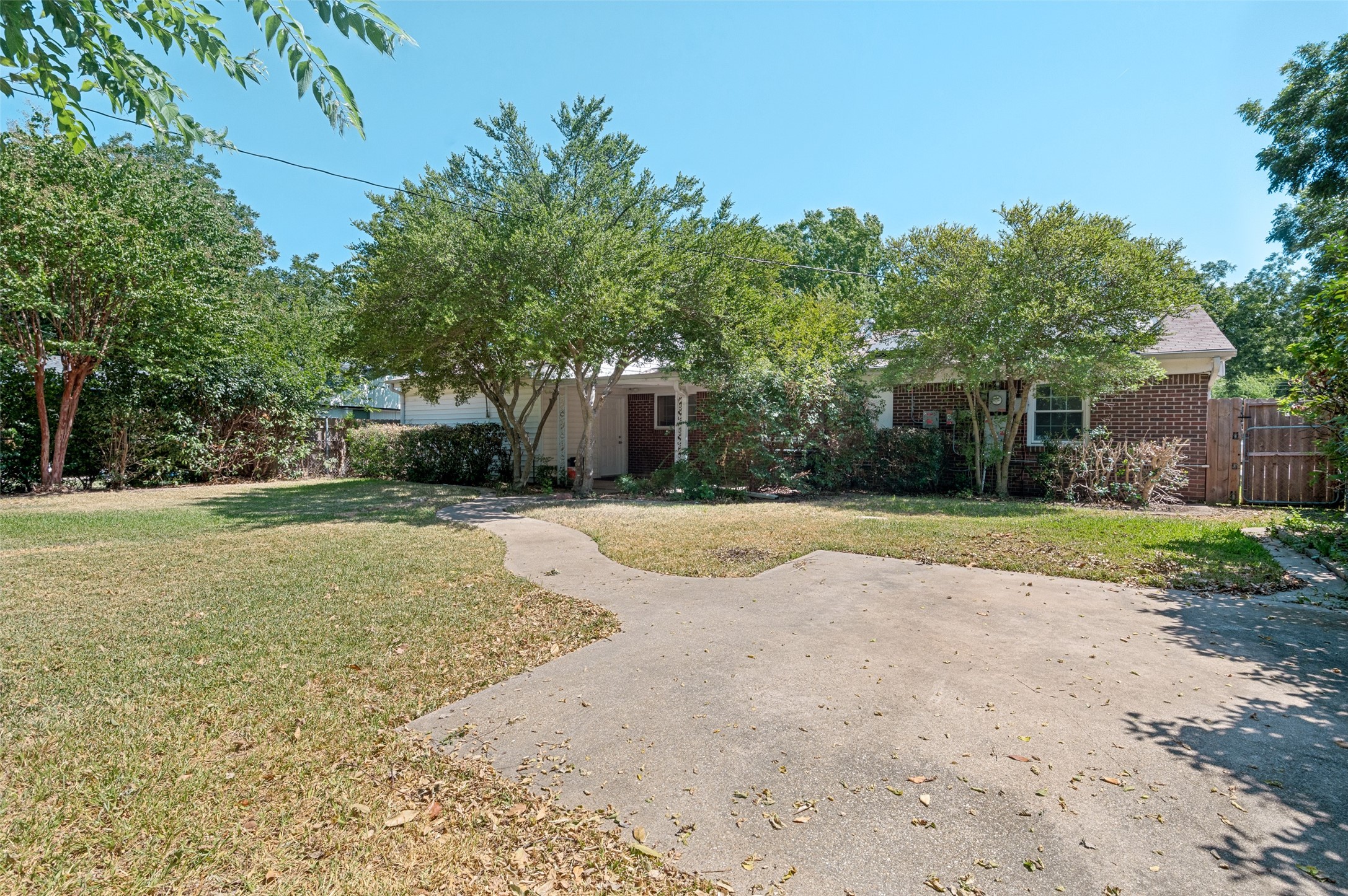 1410 Carswell Terrace
