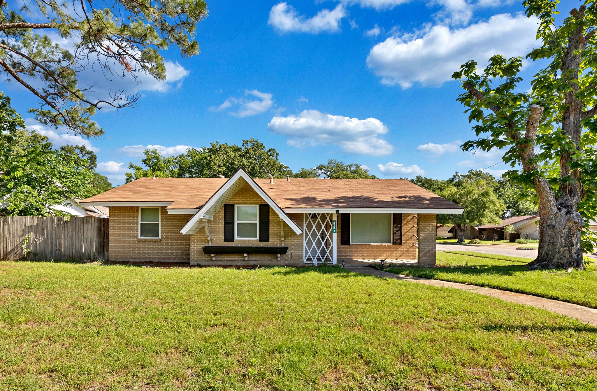 2203 Granada Drive