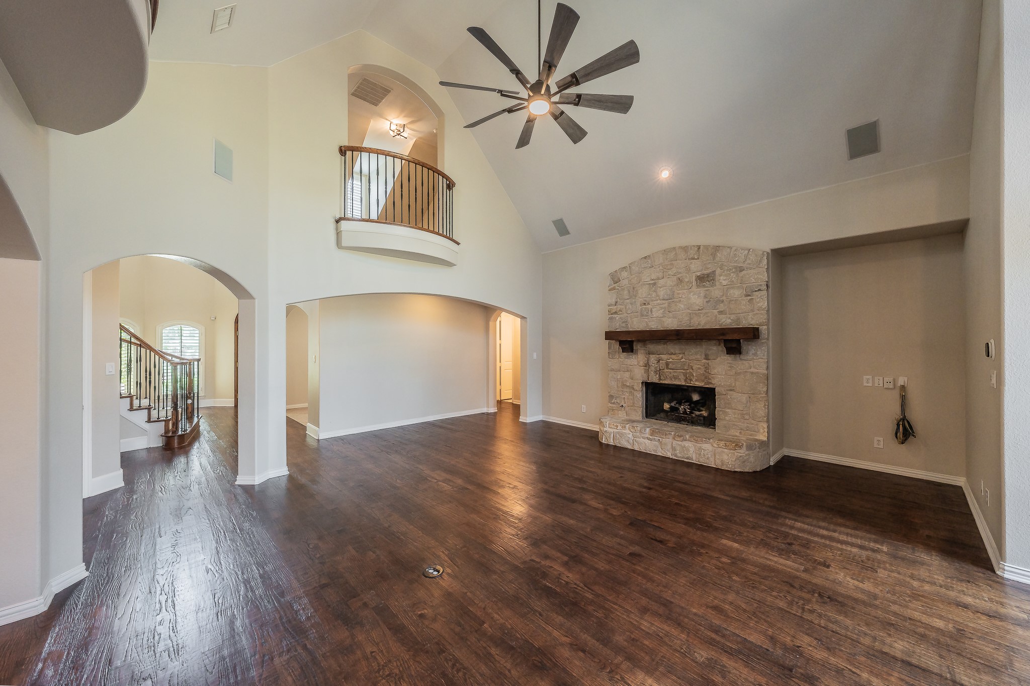 4542 Carraway Drive