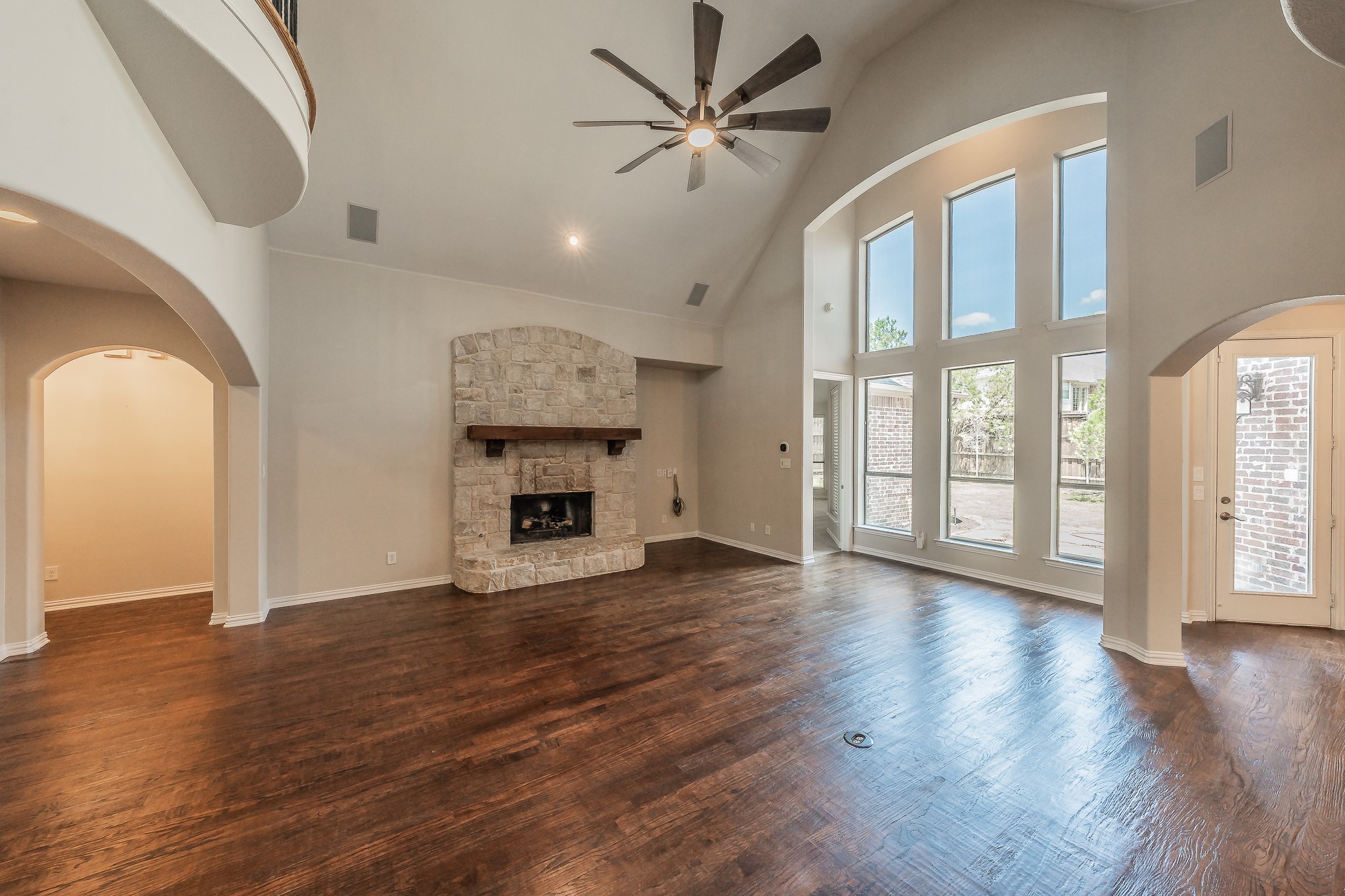 4542 Carraway Drive