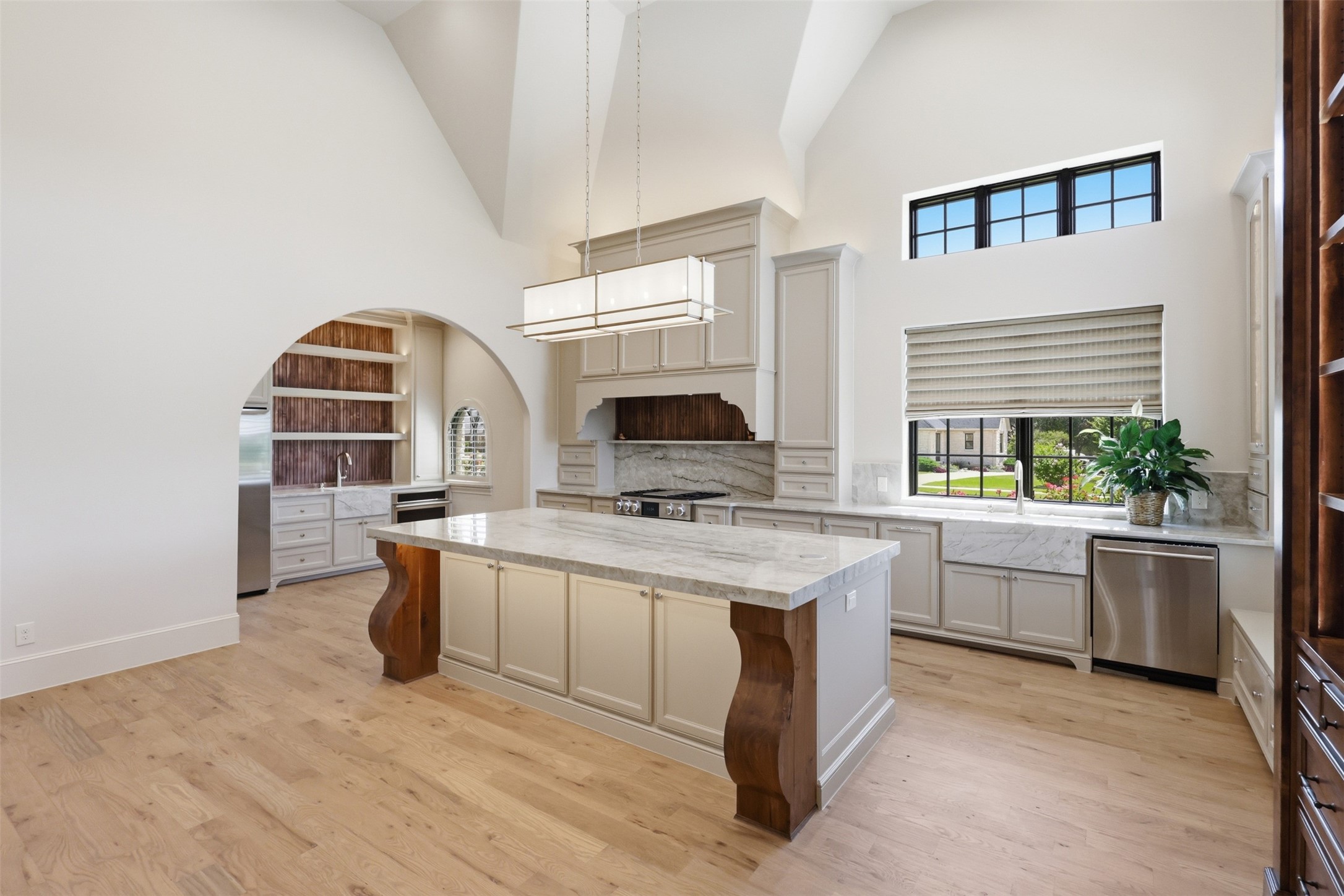 3500 Fairway Drive