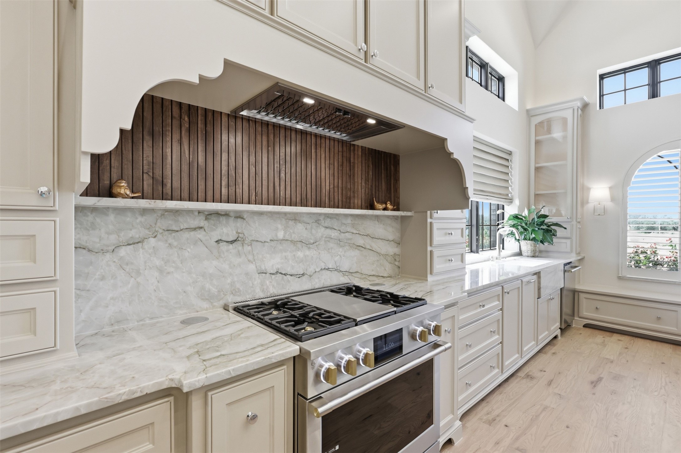 3500 Fairway Drive