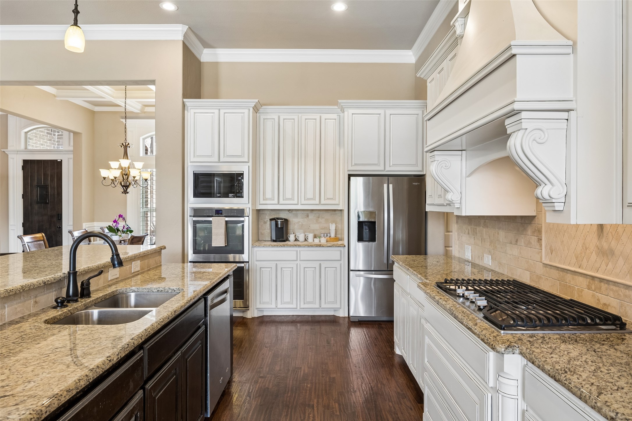 801 Rose Court
