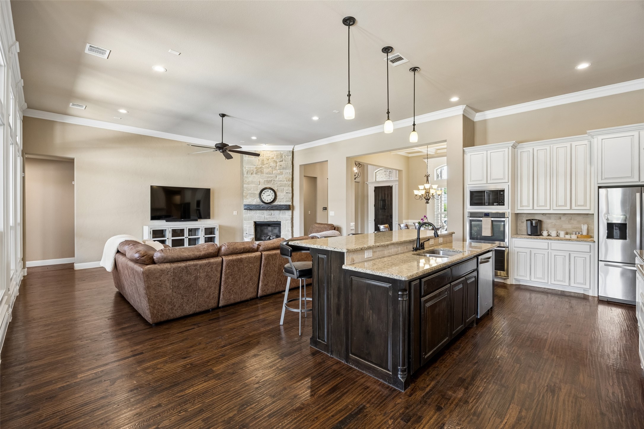 801 Rose Court