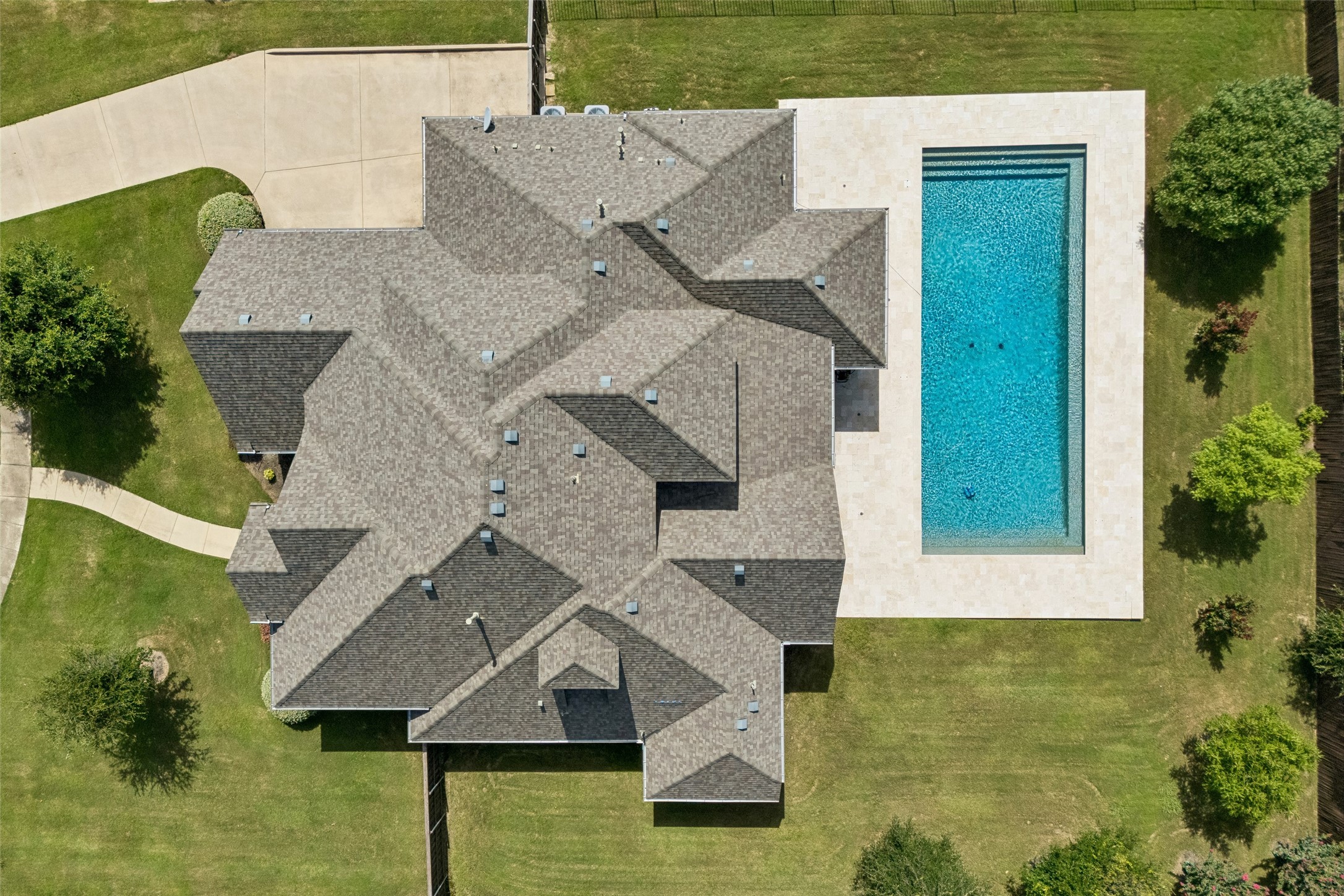 801 Rose Court