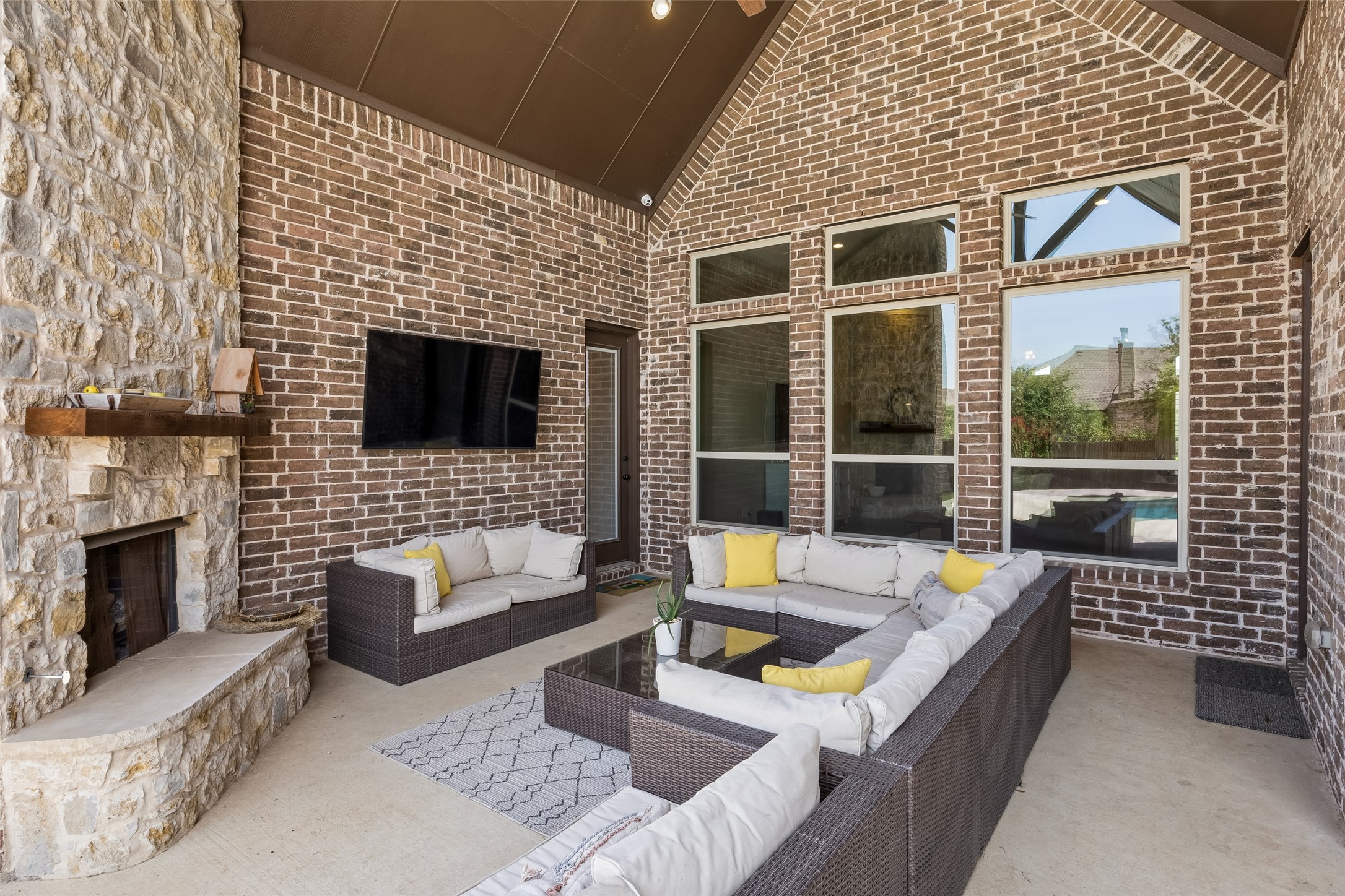 801 Rose Court