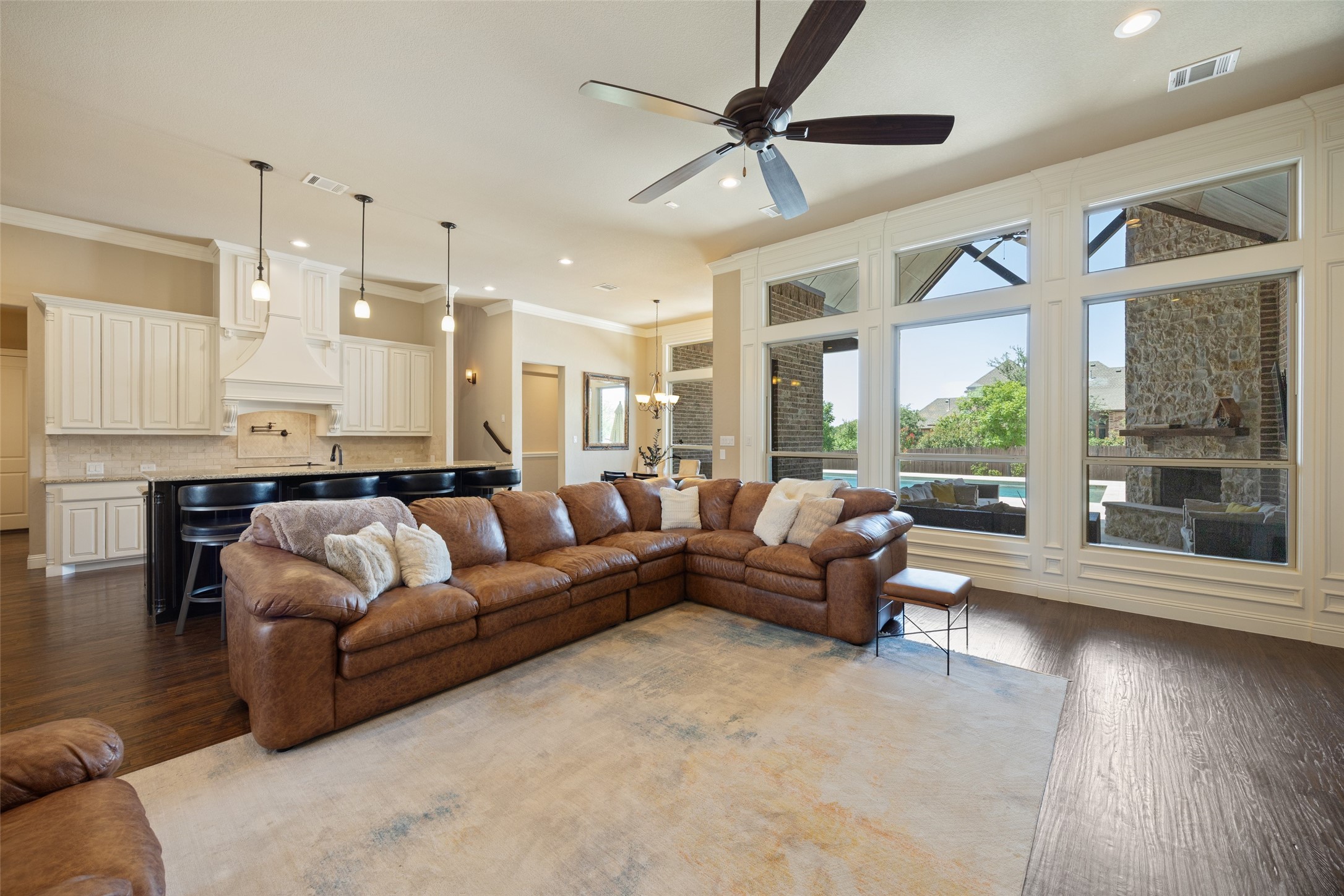 801 Rose Court