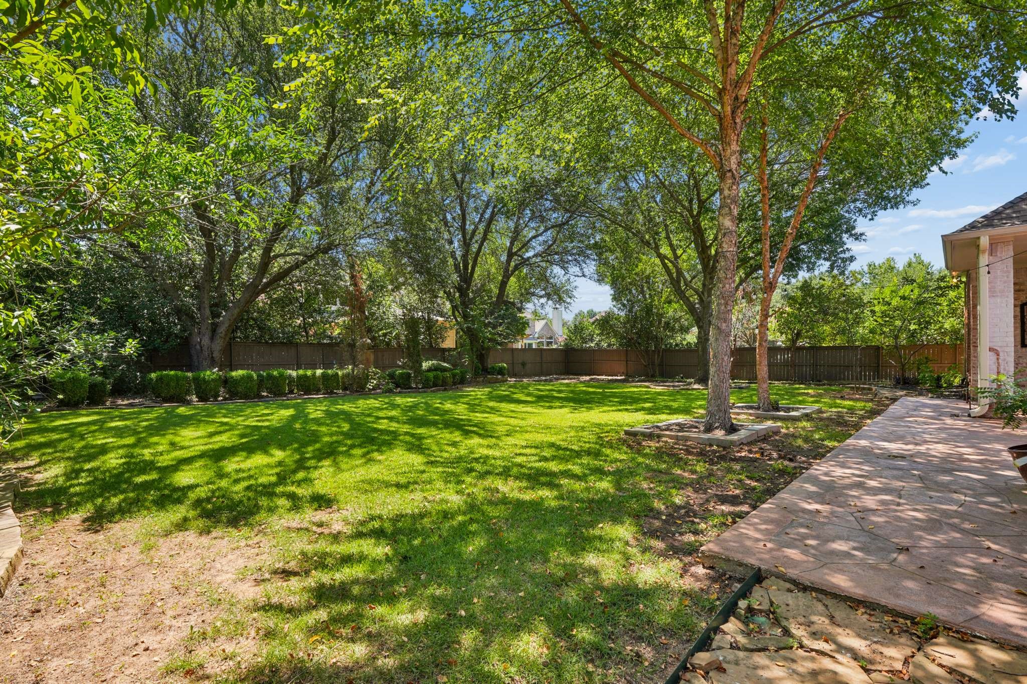 1125 Longford Circle