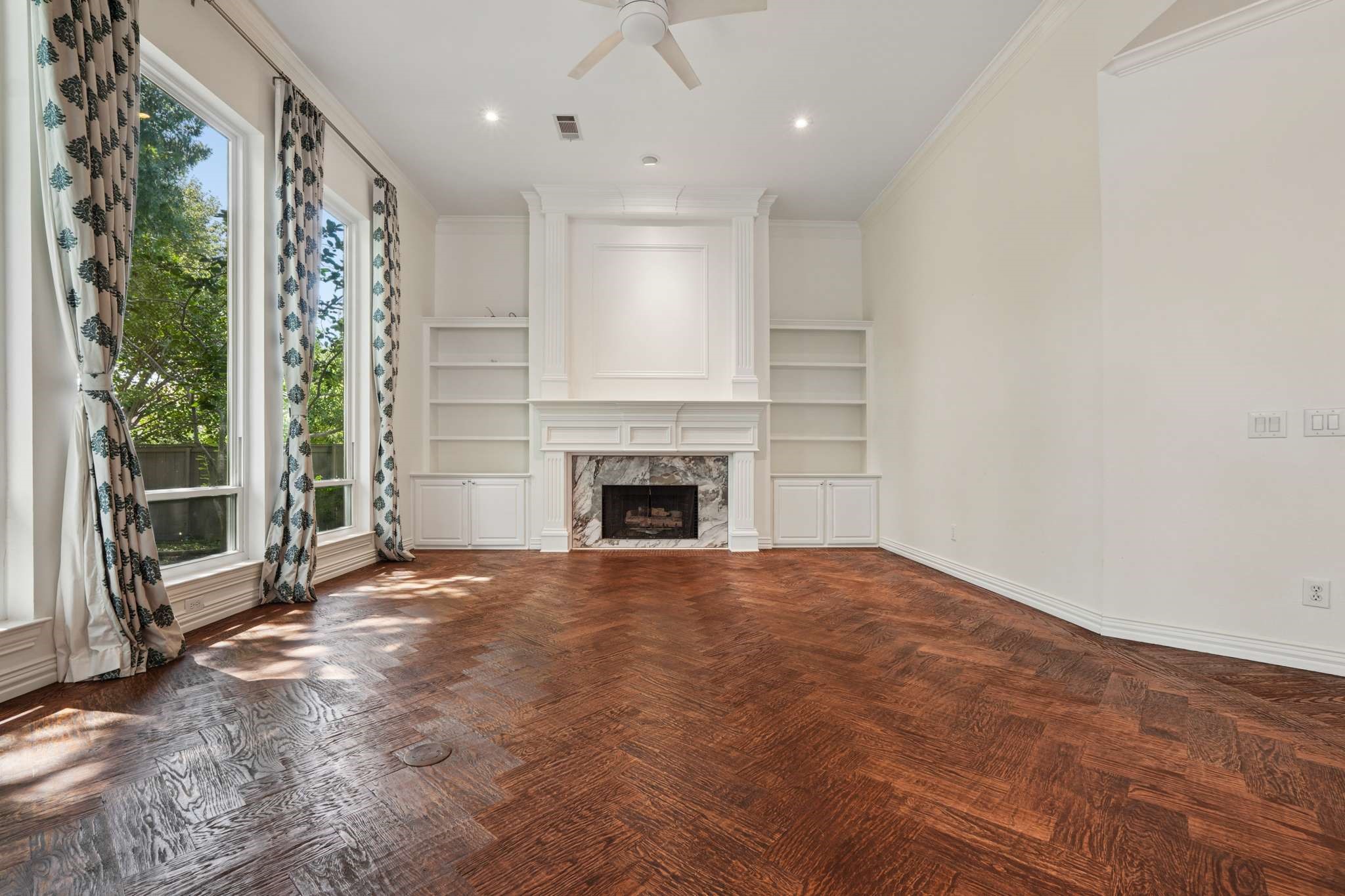 1125 Longford Circle