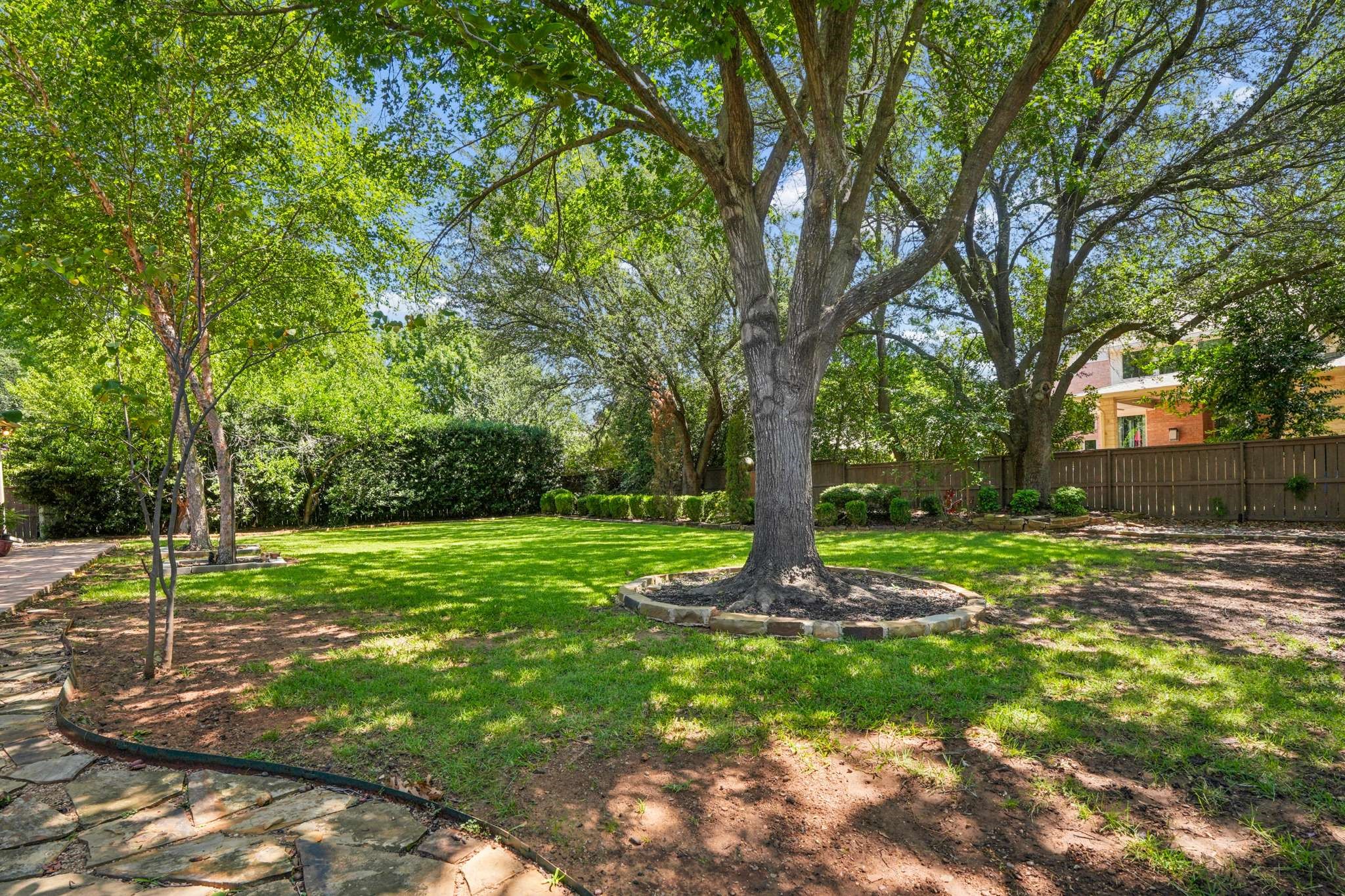 1125 Longford Circle