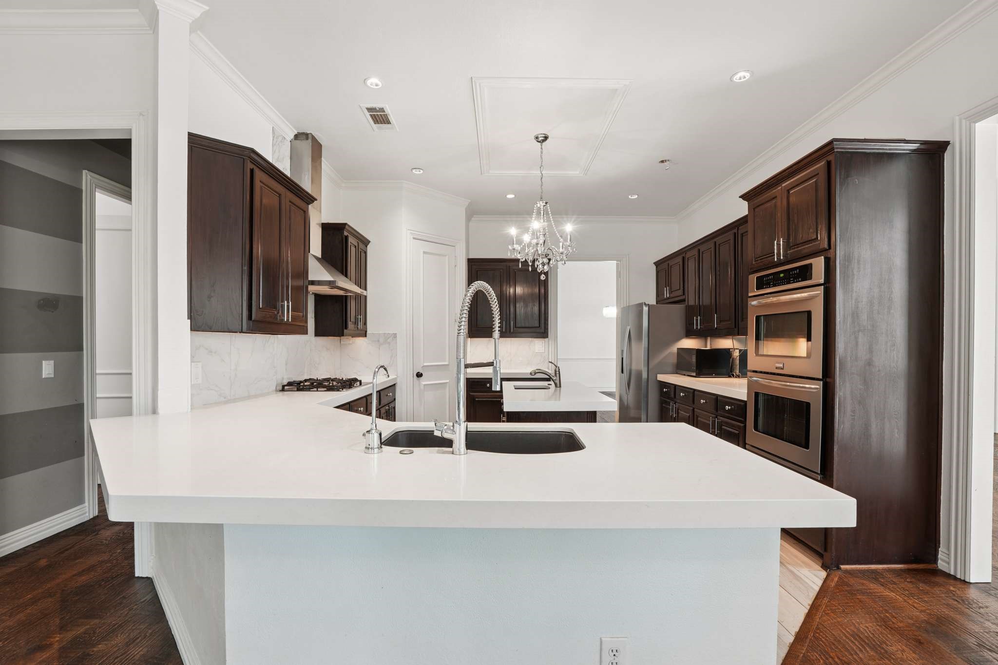 1125 Longford Circle
