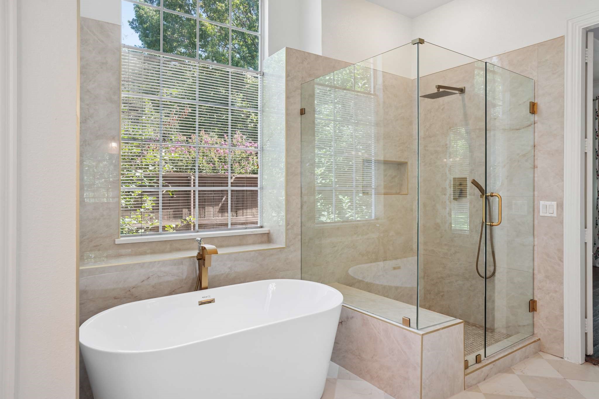 1125 Longford Circle