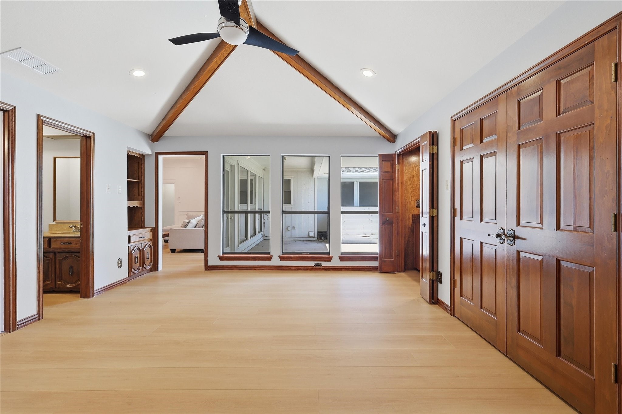 6706 La Manga Drive