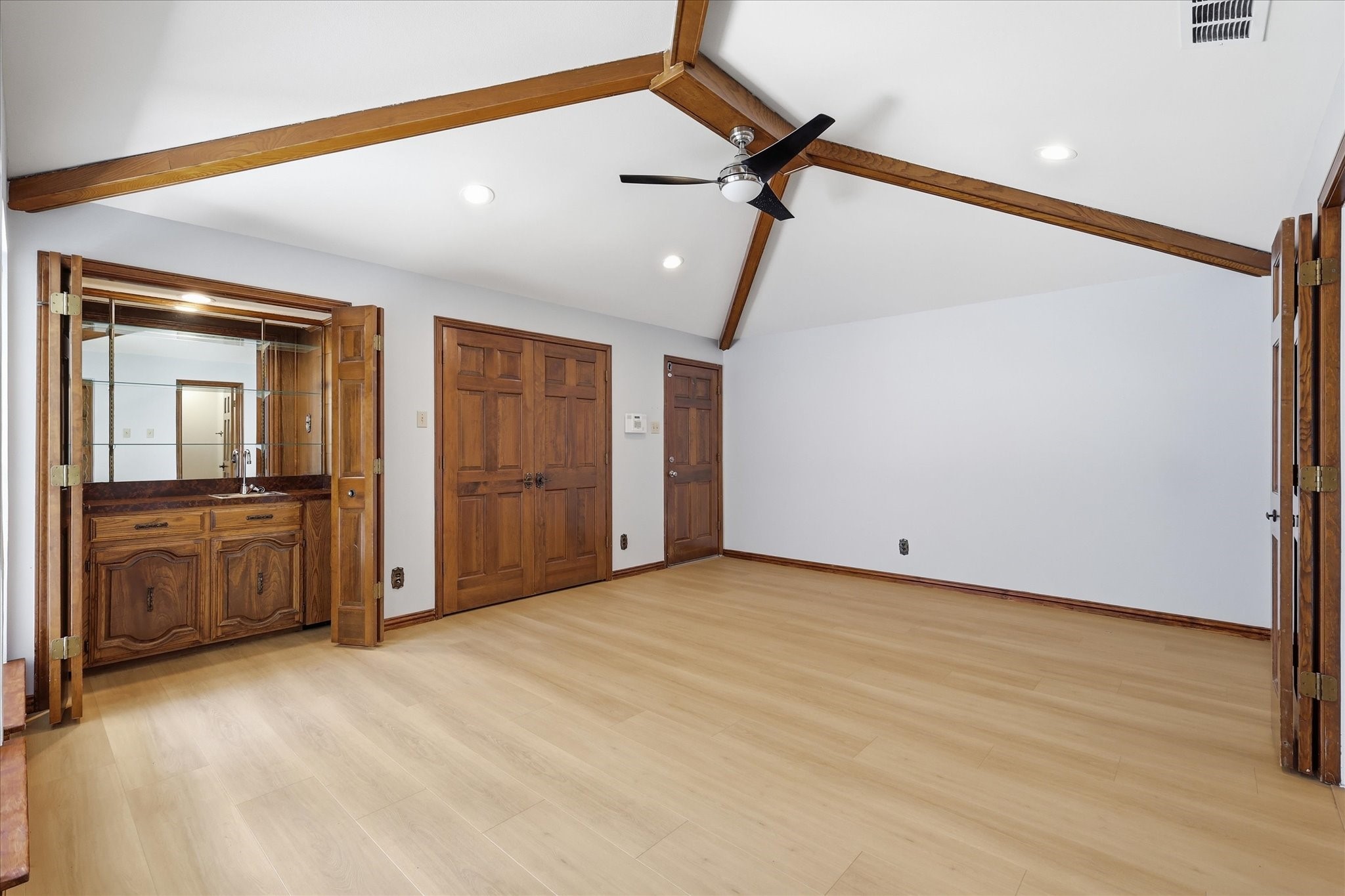 6706 La Manga Drive