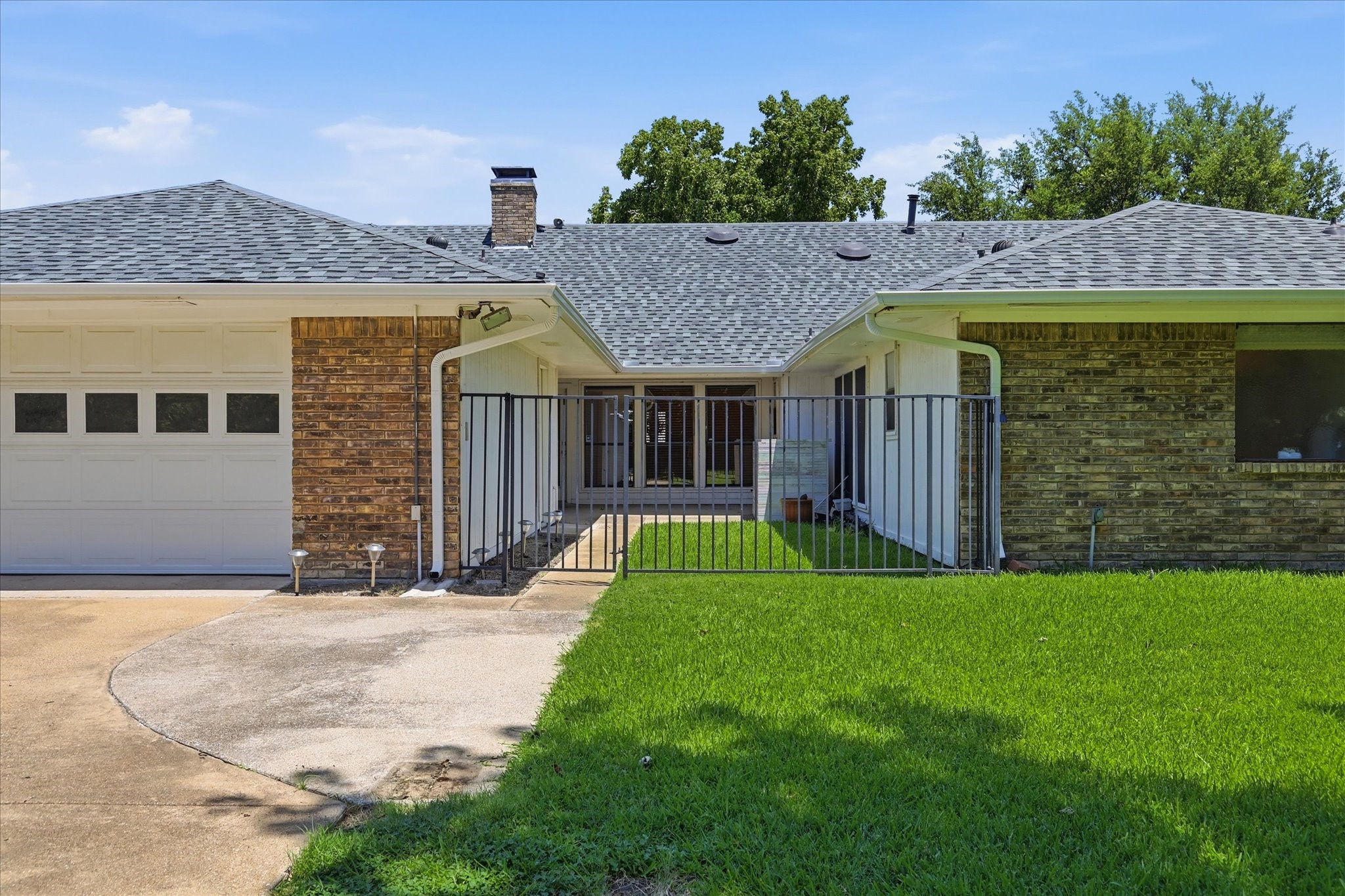 6706 La Manga Drive