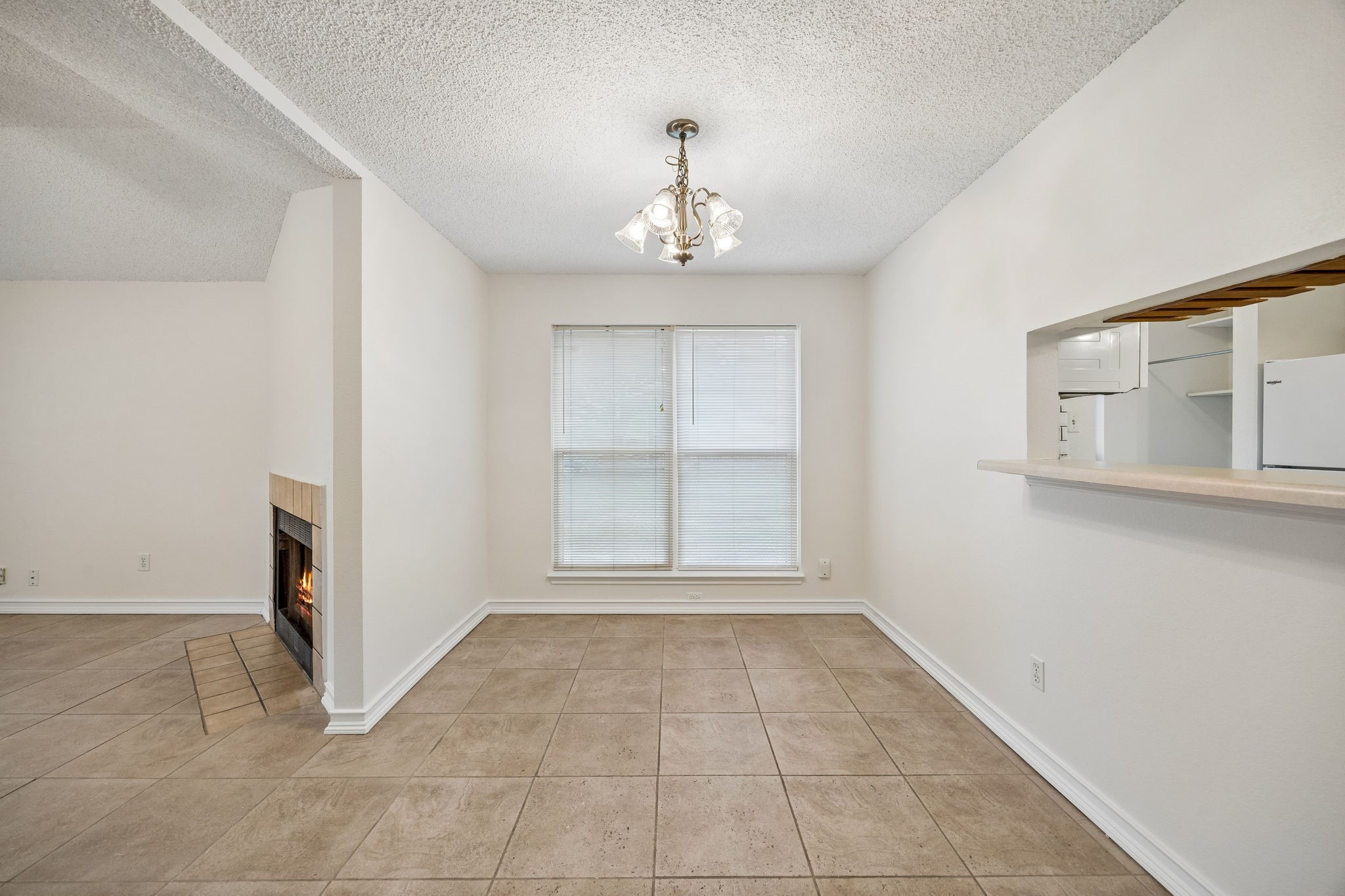 118 E Denton Drive