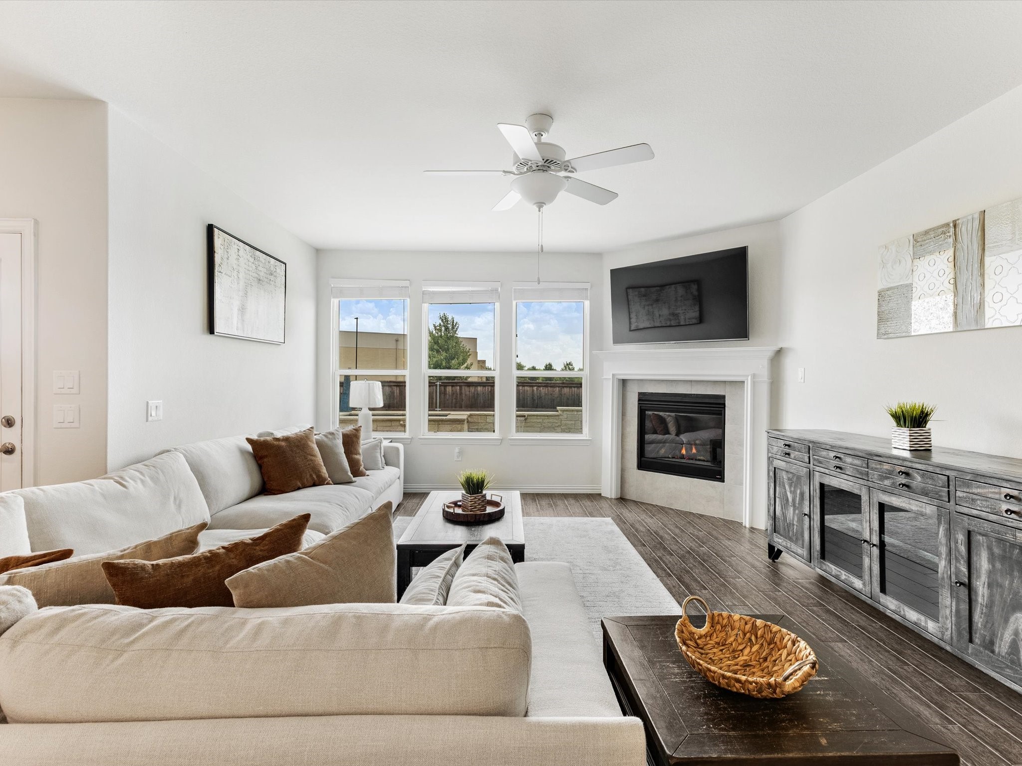 3809 Cicada Lane