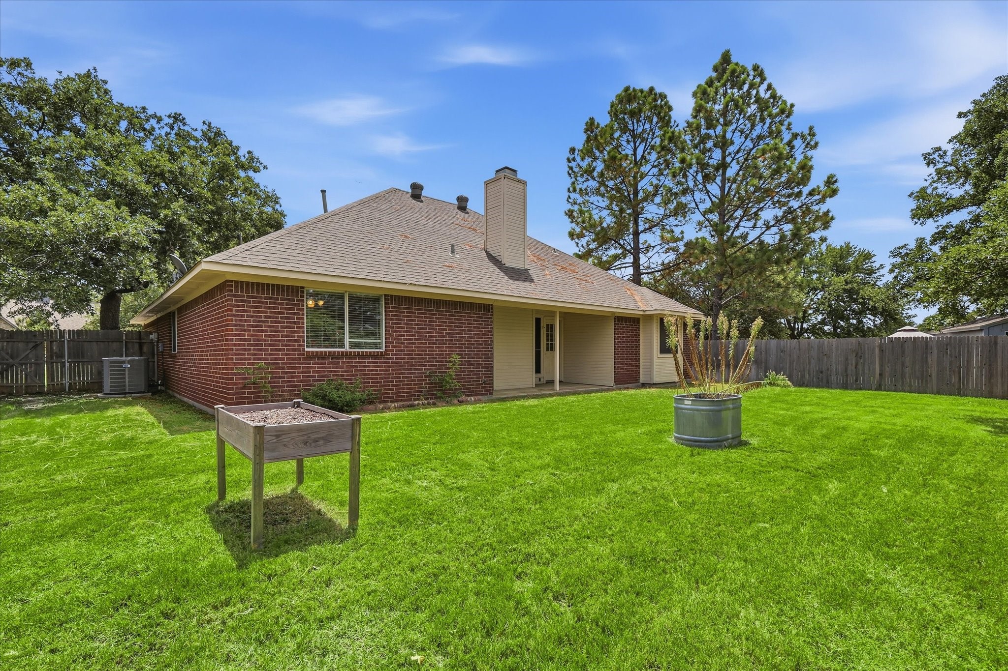 2125 Millwood Drive