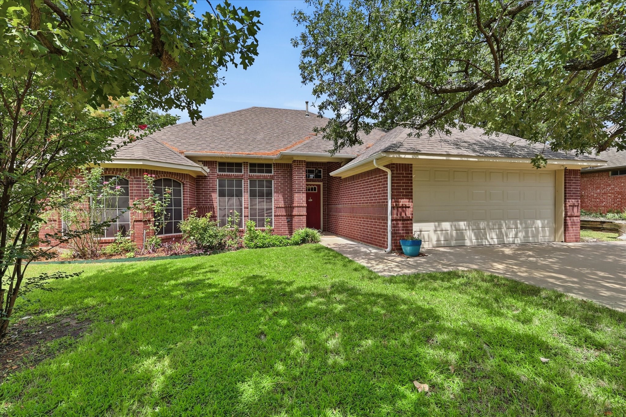 2125 Millwood Drive