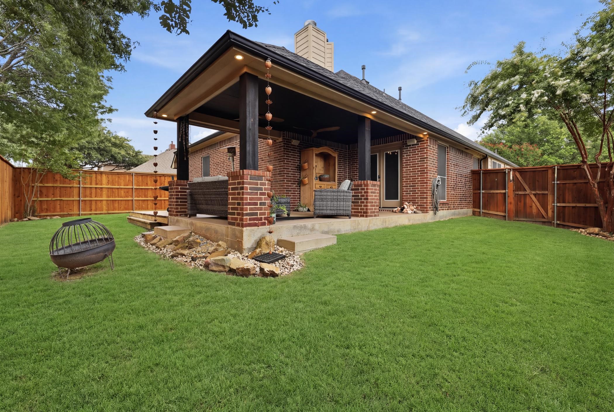 8040 Branch Hollow Trail