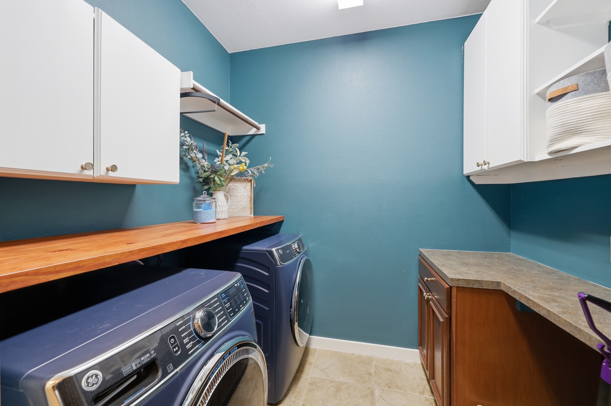 8040 Branch Hollow Trail