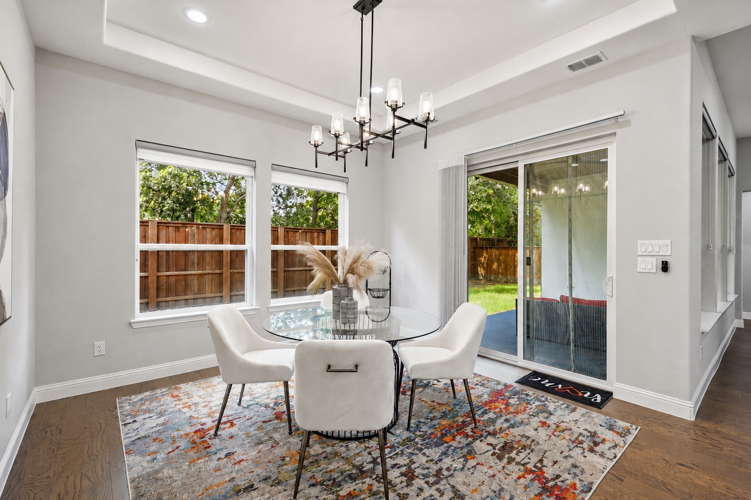 3123 Warwick Trail