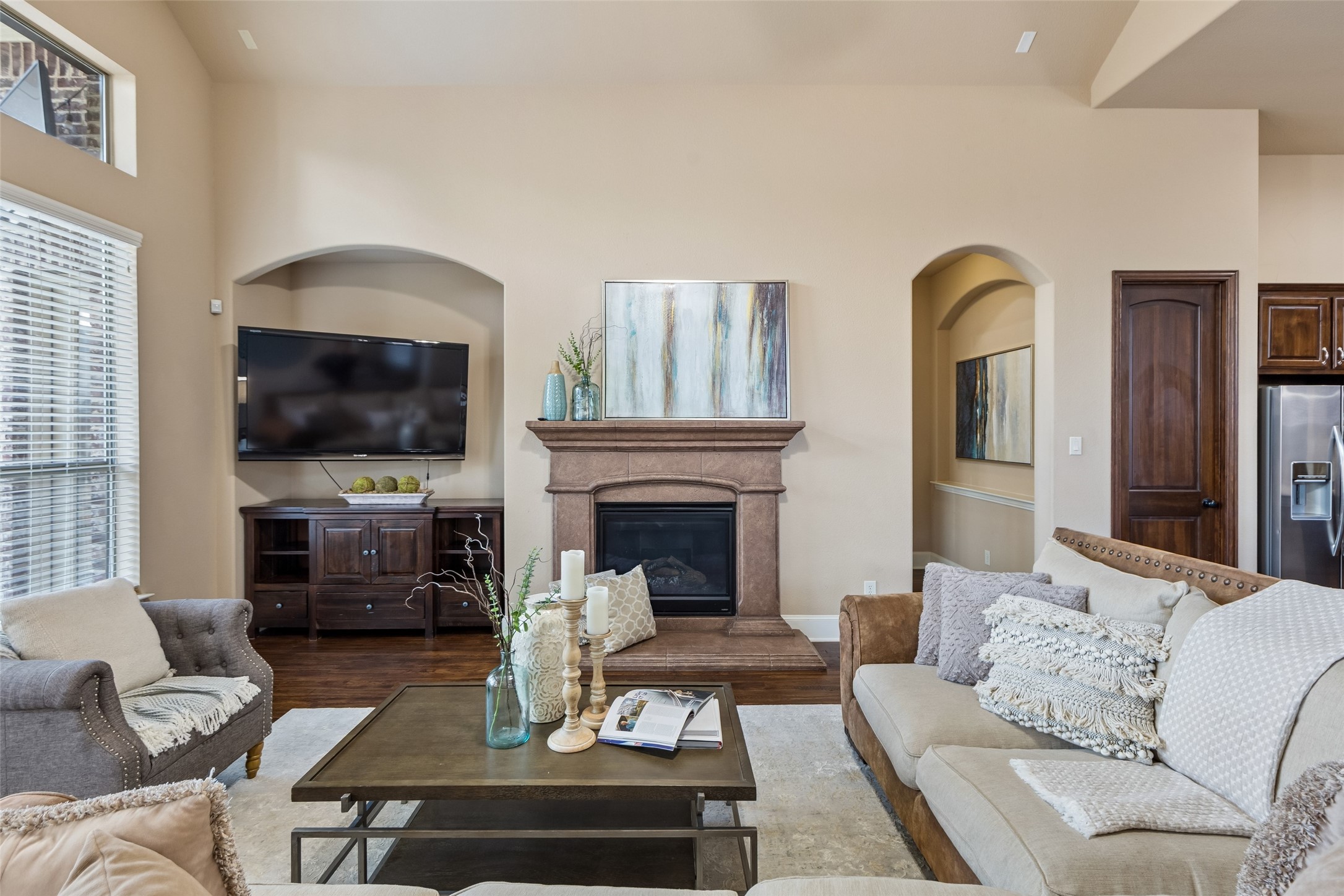 2418 Rosebury Lane