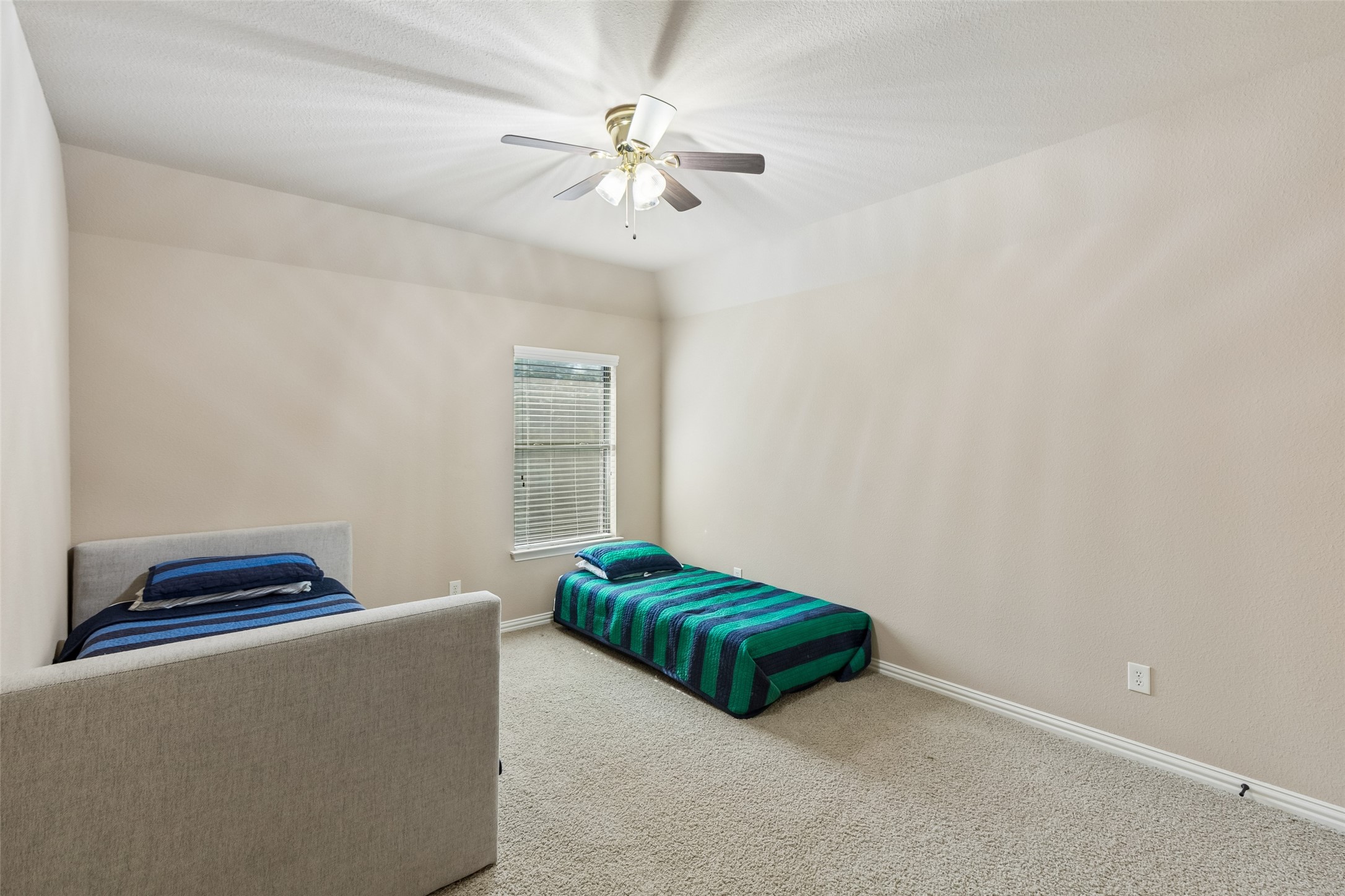 2418 Rosebury Lane